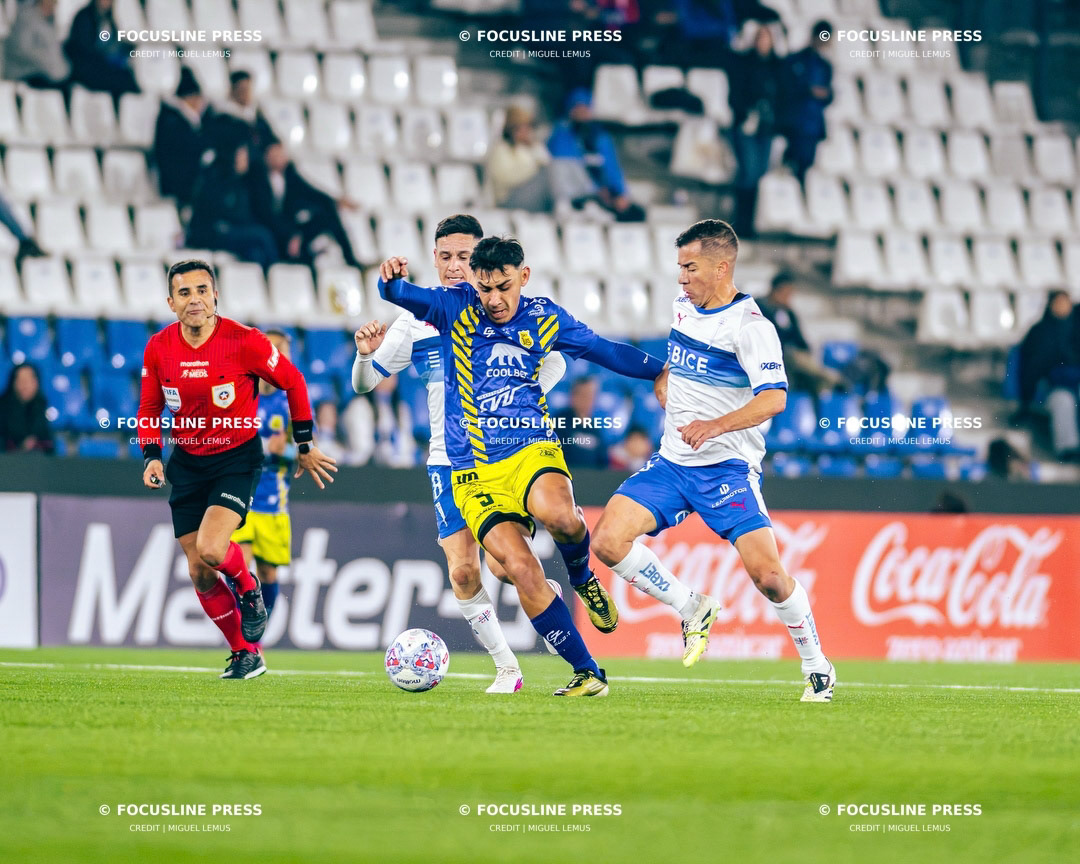 General view of play during the Liga de Ascenso 2026  match between Universidad Católica  and  San Luis de Quullota  at  estadio Claro Arena in Santiago , Chile, 2026-06-{dalla} 20:39(Photo by Miguel Lemus)