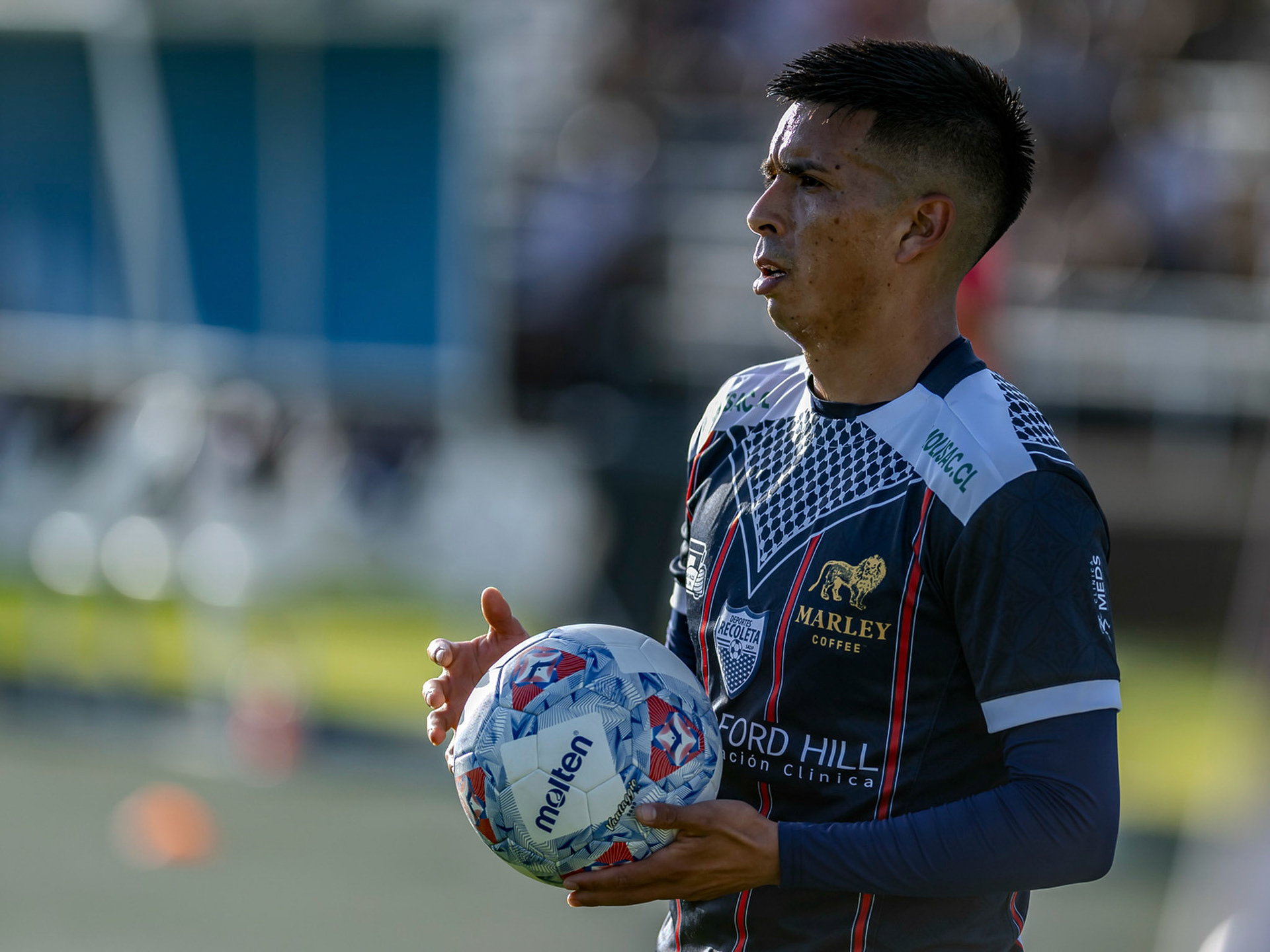 Santiago, Chile - 27 de febrero de 2026: partido entre Union Española y Deportes Recoleta válido por la fecha 2 del 2026 ,de la Liga de Ascenso 2026, disputado en el Estadio Popular de Recoleta Leonel Sanchez Foto: Miguel LemusFoto: Miguel Lemus Dávila