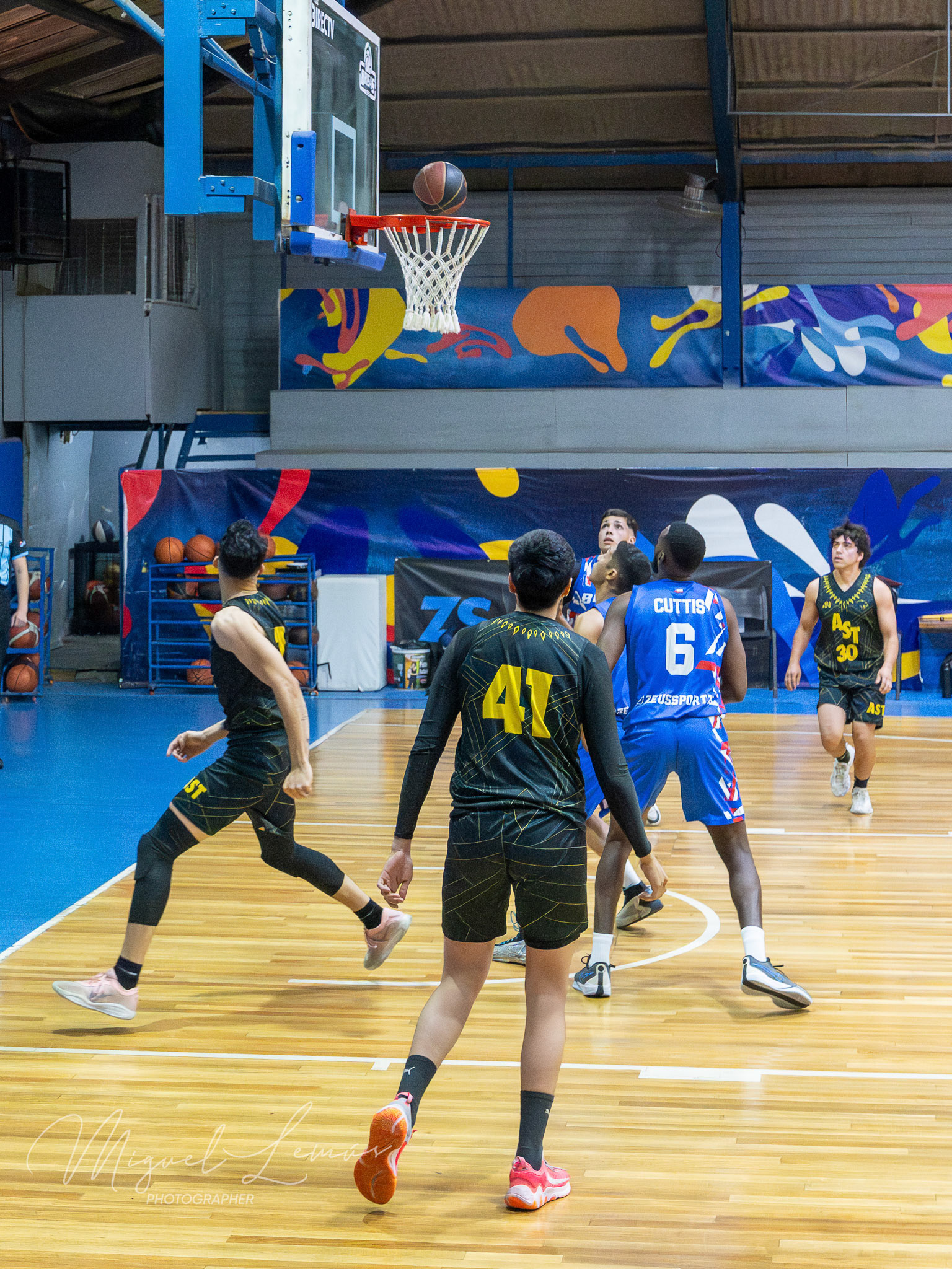 Metro Basket Open Juego : Club Brisa Vs. AST