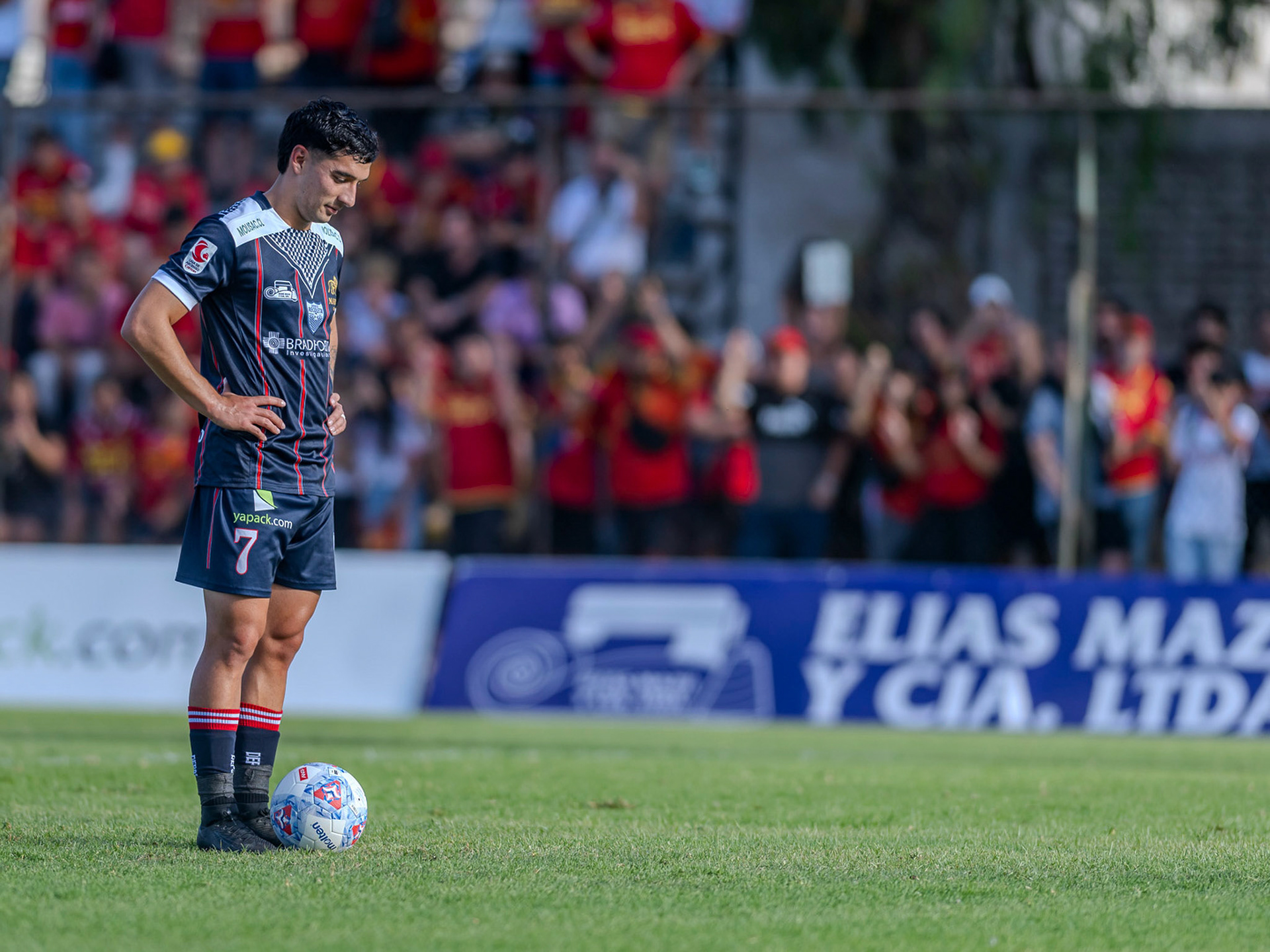 Santiago, Chile - 27 de febrero de 2026: partido entre Union Española y Deportes Recoleta válido por la fecha 2 del 2026 ,de la Liga de Ascenso 2026, disputado en el Estadio Popular de Recoleta Leonel Sanchez Foto: Miguel LemusFoto: Miguel Lemus Dávila