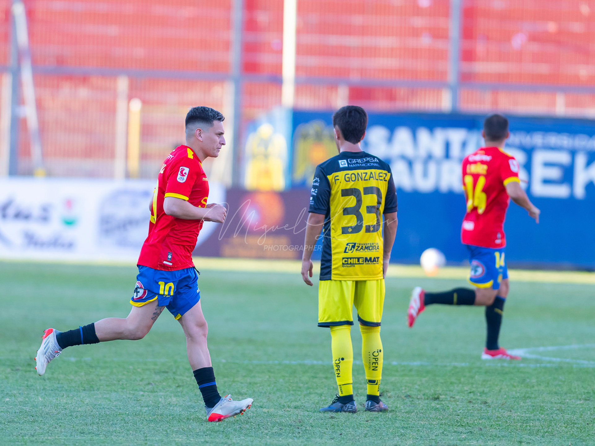 Santiago, Chile - 21 de febrero de 2026: partido entre Union Española y San Luis de Quillota válido por la fecha21 de febrero de 2026:de la Liga de Ascenso 2026, disputado en el Estadio Santa Laura. Foto: Miguel Lemus