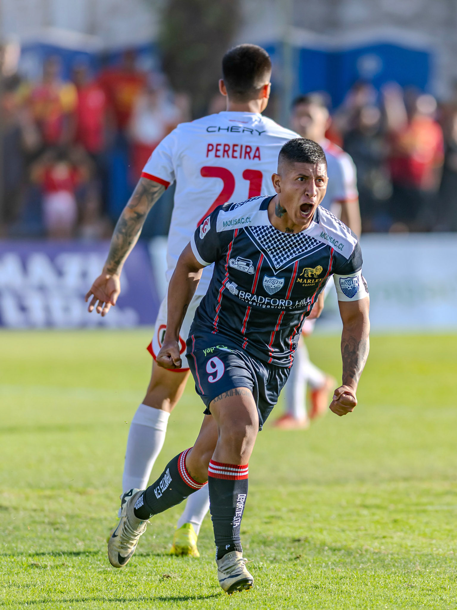 Santiago, Chile - 27 de febrero de 2026: partido entre Union Española y Deportes Recoleta válido por la fecha 2 del 2026 ,de la Liga de Ascenso 2026, disputado en el Estadio Popular de Recoleta Leonel Sanchez Foto: Miguel LemusFoto: Miguel Lemus Dávila