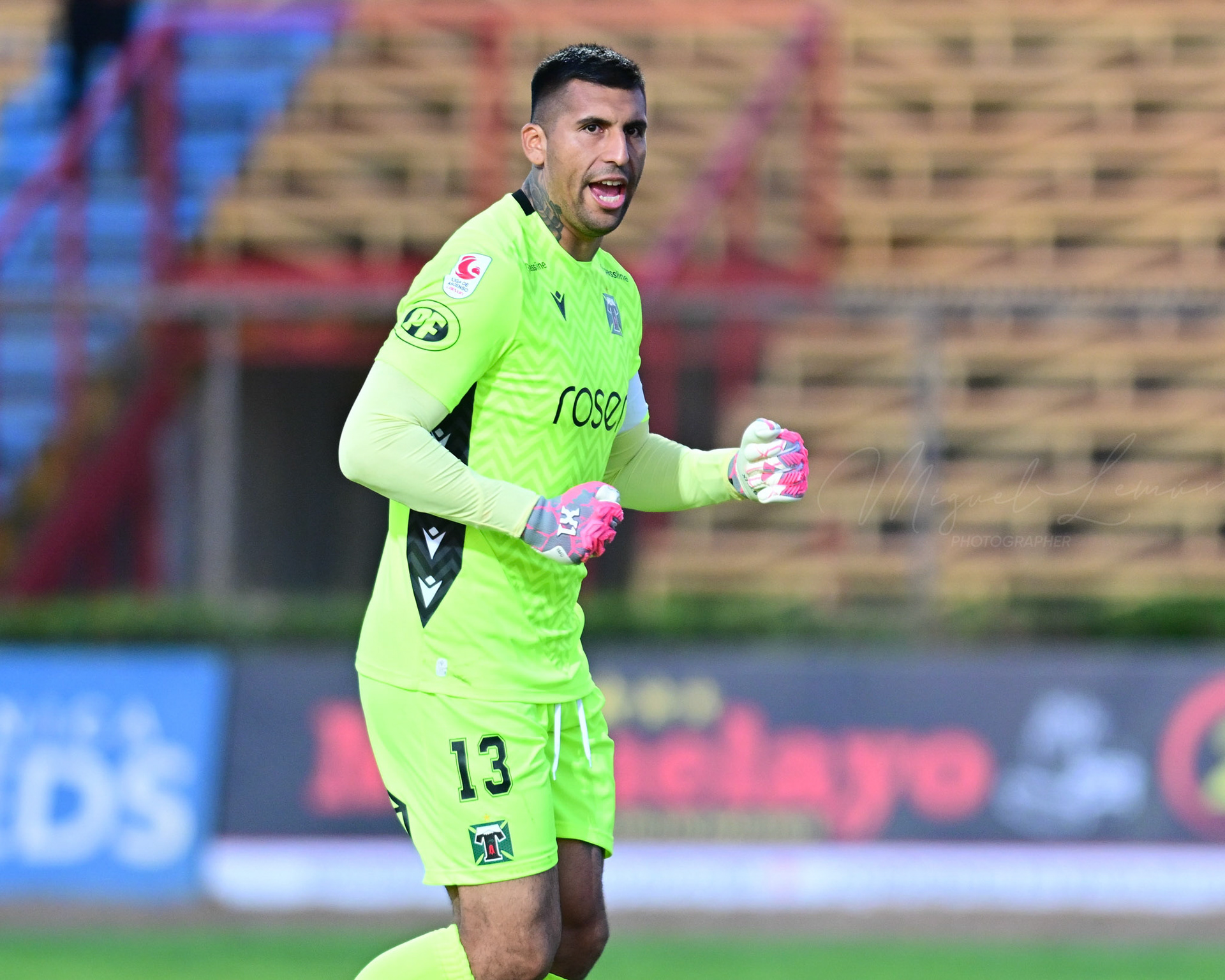 Santiago, Chile - 2026-03-27: Acción del partido entre Deportes Recoleta y Deportes Temuco  por la Liga de Ascenso 2026 disputado en el Estadio Municipal de San Bernardo.Foto: Miguel Lemus Dávila