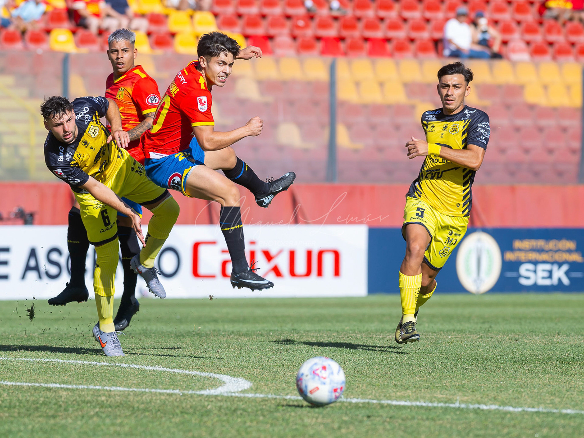 Santiago, Chile - 21 de febrero de 2026: partido entre Union Española y San Luis de Quillota válido por la fecha21 de febrero de 2026:de la Liga de Ascenso 2026, disputado en el Estadio Santa Laura. Foto: Miguel Lemus