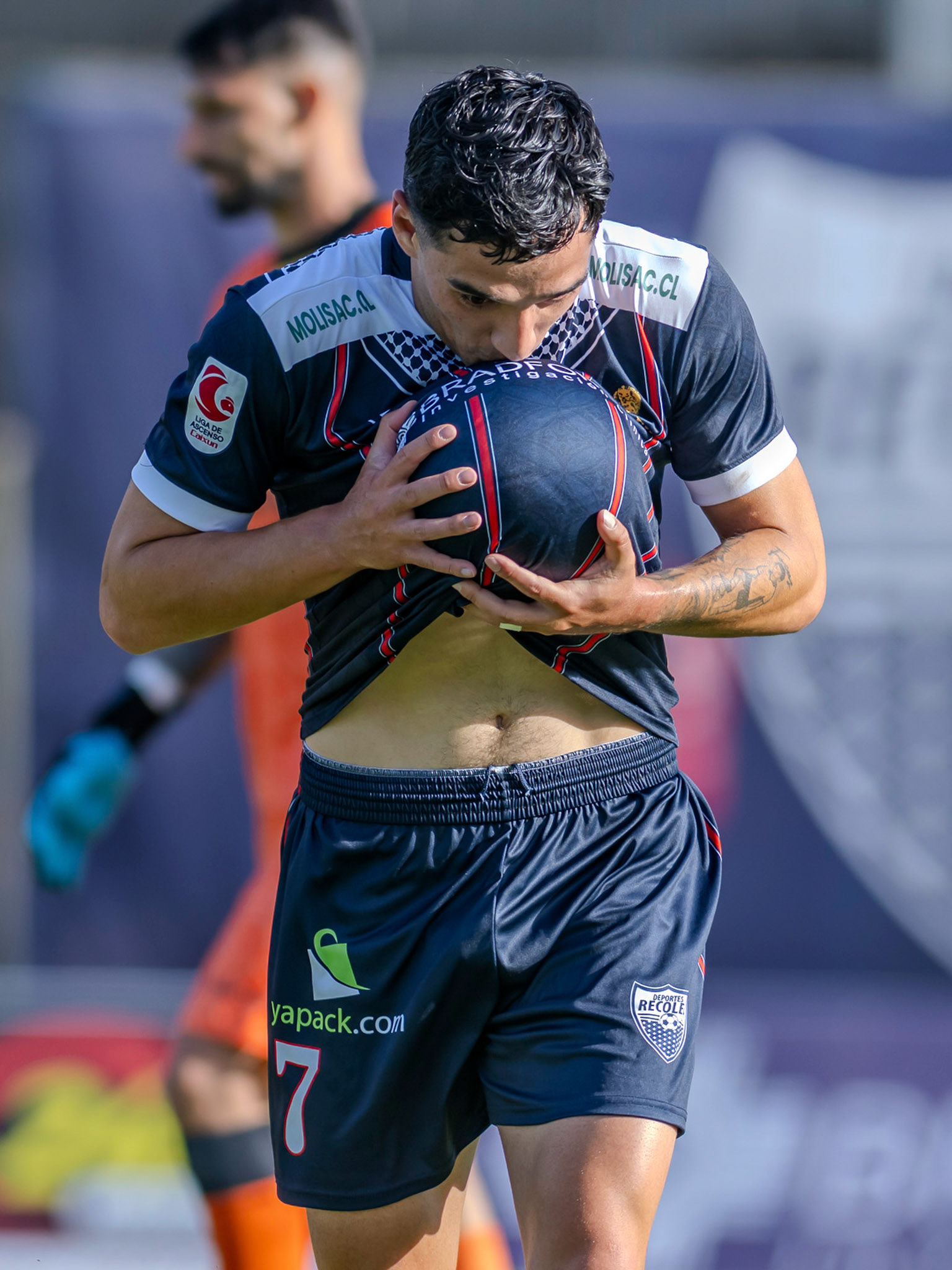 Santiago, Chile - 27 de febrero de 2026: partido entre Union Española y Deportes Recoleta válido por la fecha 2 del 2026 ,de la Liga de Ascenso 2026, disputado en el Estadio Popular de Recoleta Leonel Sanchez Foto: Miguel LemusFoto: Miguel Lemus Dávila