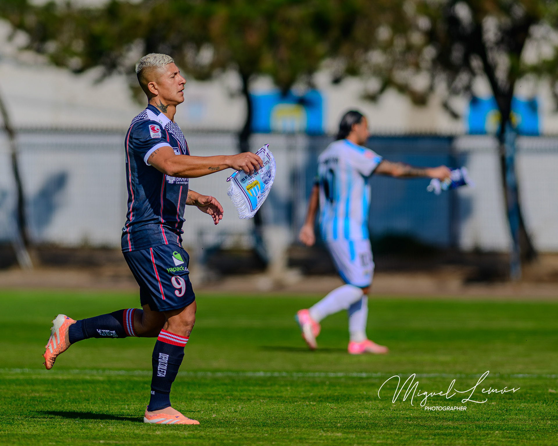 Santiago, Chile - 2026-05-16: Acción del partido entre Deportes Recoleta  vs   Club Deportes Magallanes Liga de Ascenso 2026 disputado en el Estadio Municipal de San Bernardo  Foto: Miguel Lemus Dávila