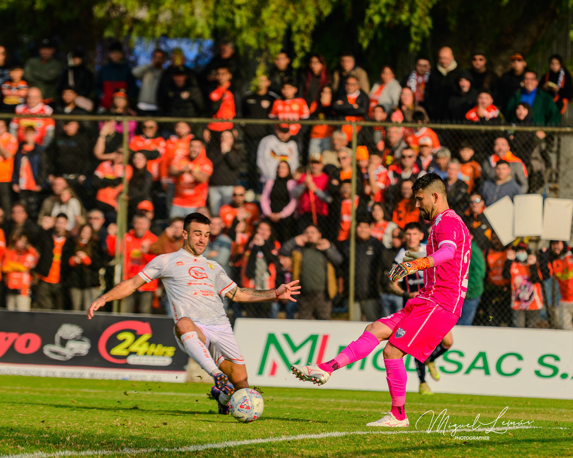 Santiago, Chile - 2026-05-21: Acción del partido entre Deportes Recoleta Vs Cobreloa Liga de Ascenso 2026 disputado en el  Estadio Municipal de RecoletaFecha 13 del campeonato de Ascenso 2026Foto: Miguel Lemus Dávila