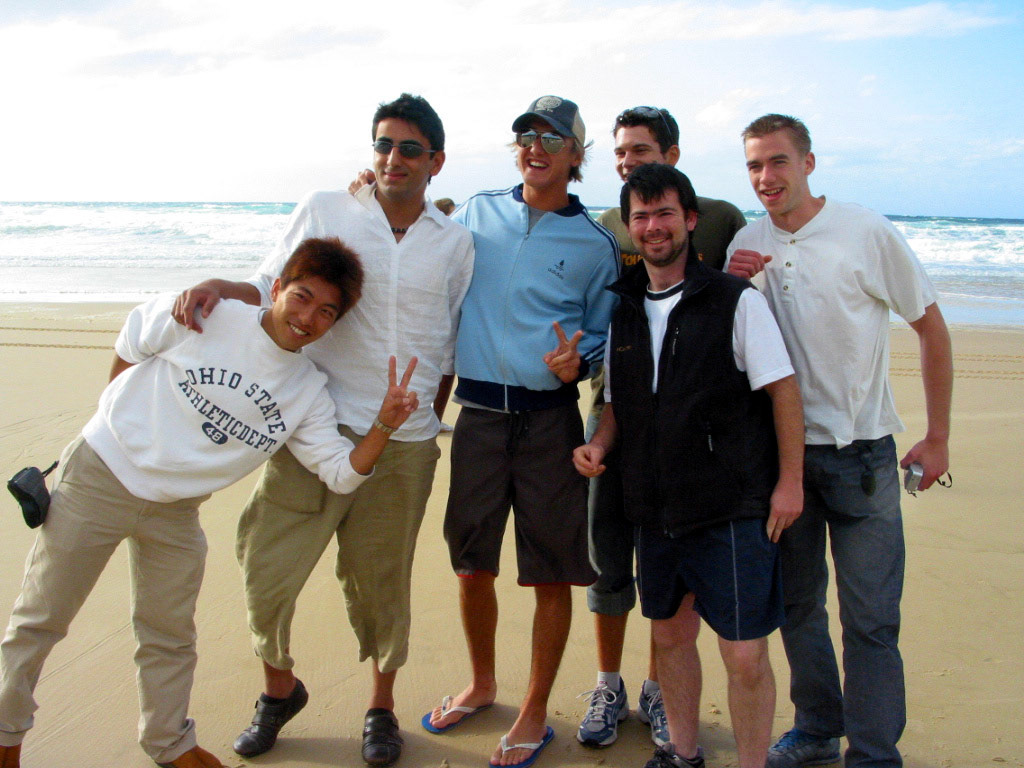 Hiro (Japan), Karm (England), Matt (Chicago), Luca (Switzerland), Leo (Chile) and Maarten (Holland) were some of the guys on the tour