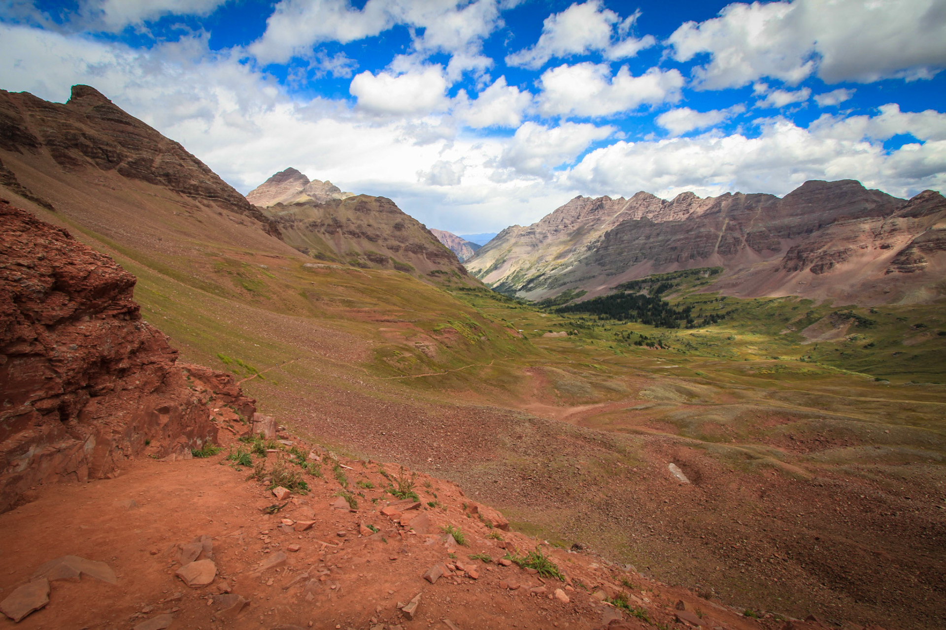 Looking down at the valley on the top of Maroon Pass
