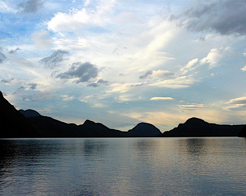 Sun setting as we head back to Manapouri