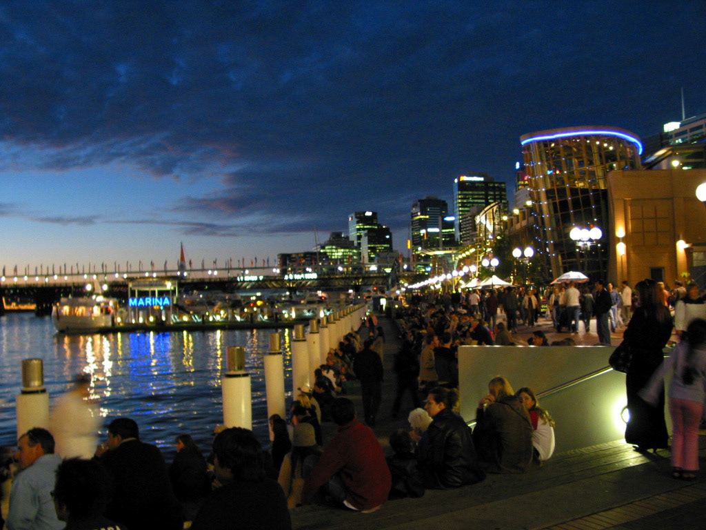 Darling Harbour at night