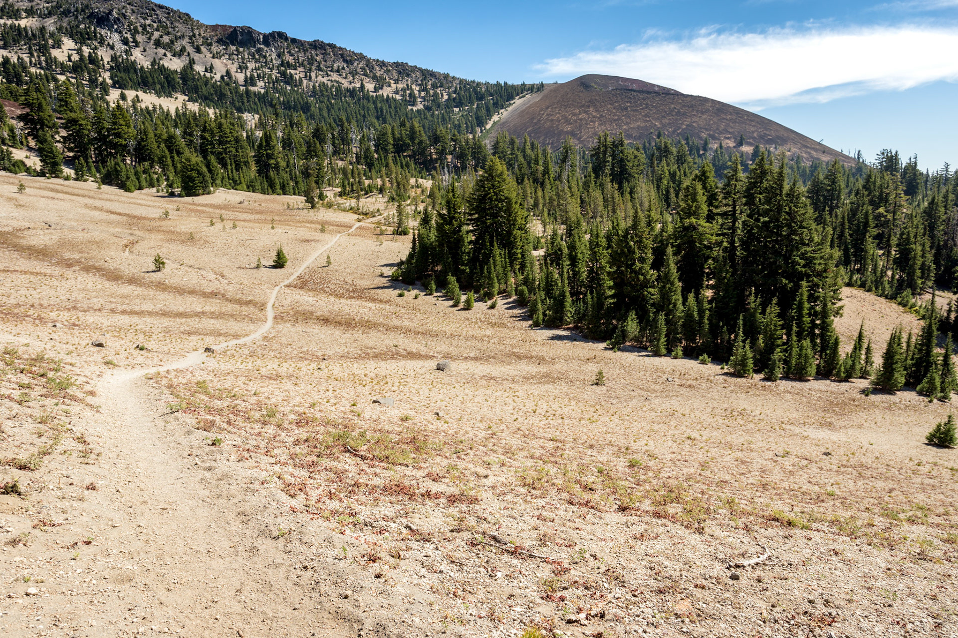 Trail around Big Cinder Butte