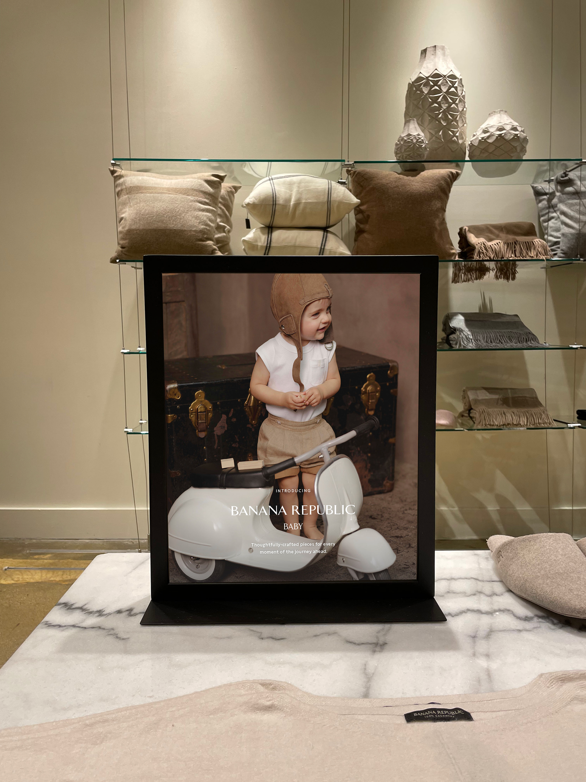 Store Shadowbox