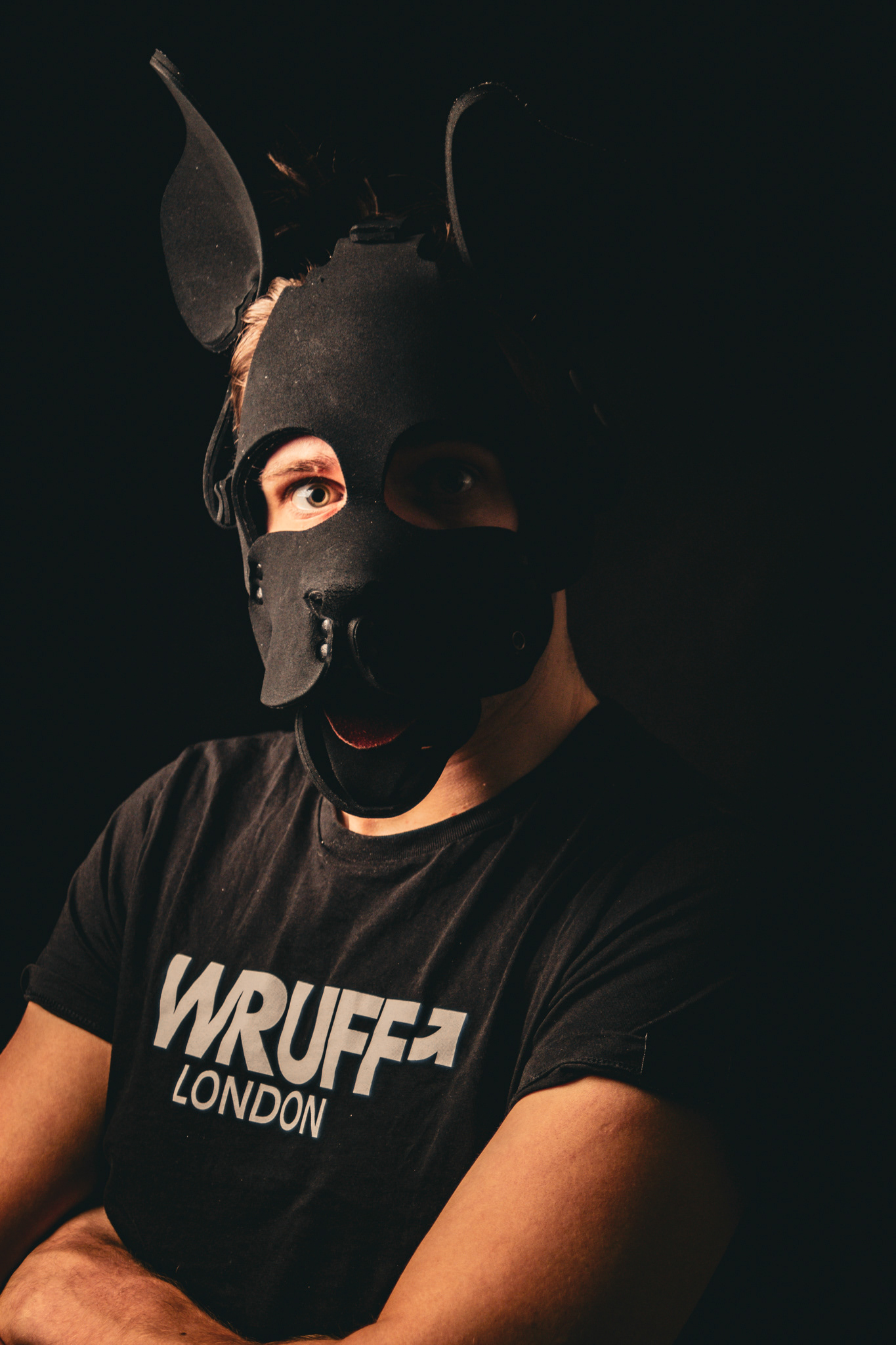 PUPPLAY PORTRAIT IN STUDIO