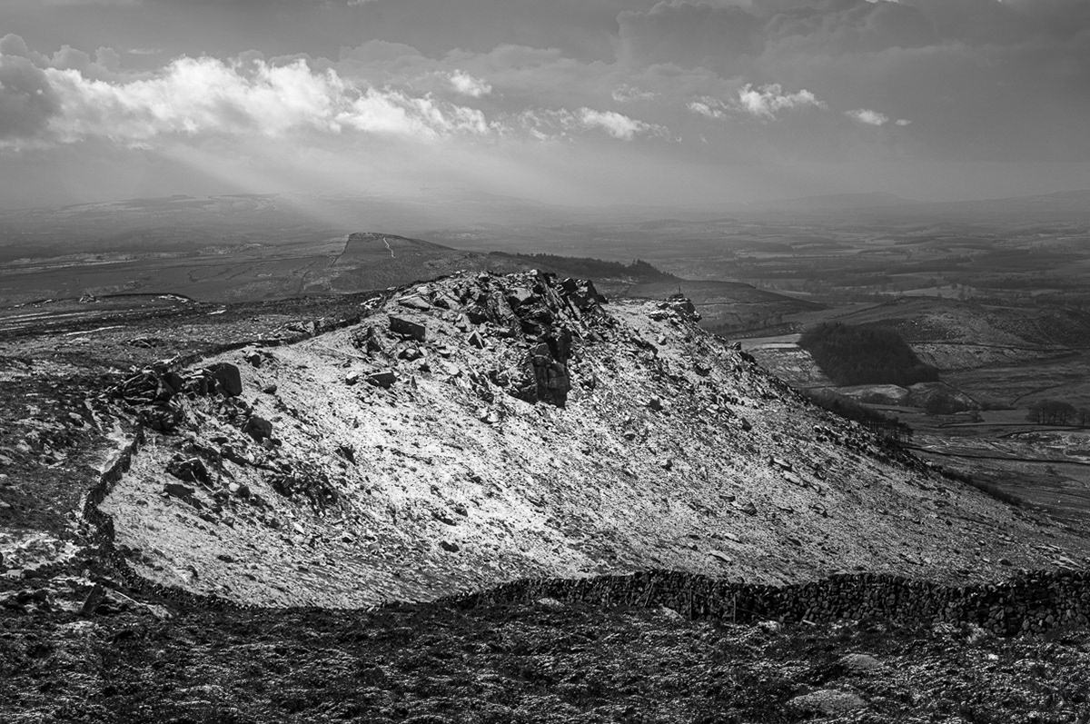 Winter at Rylstone cross 3