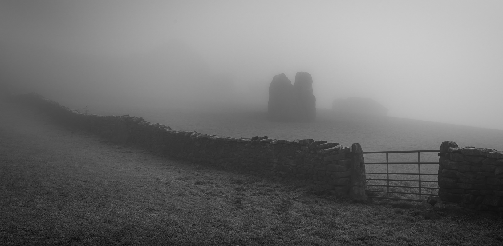 Foggy almscliffe II