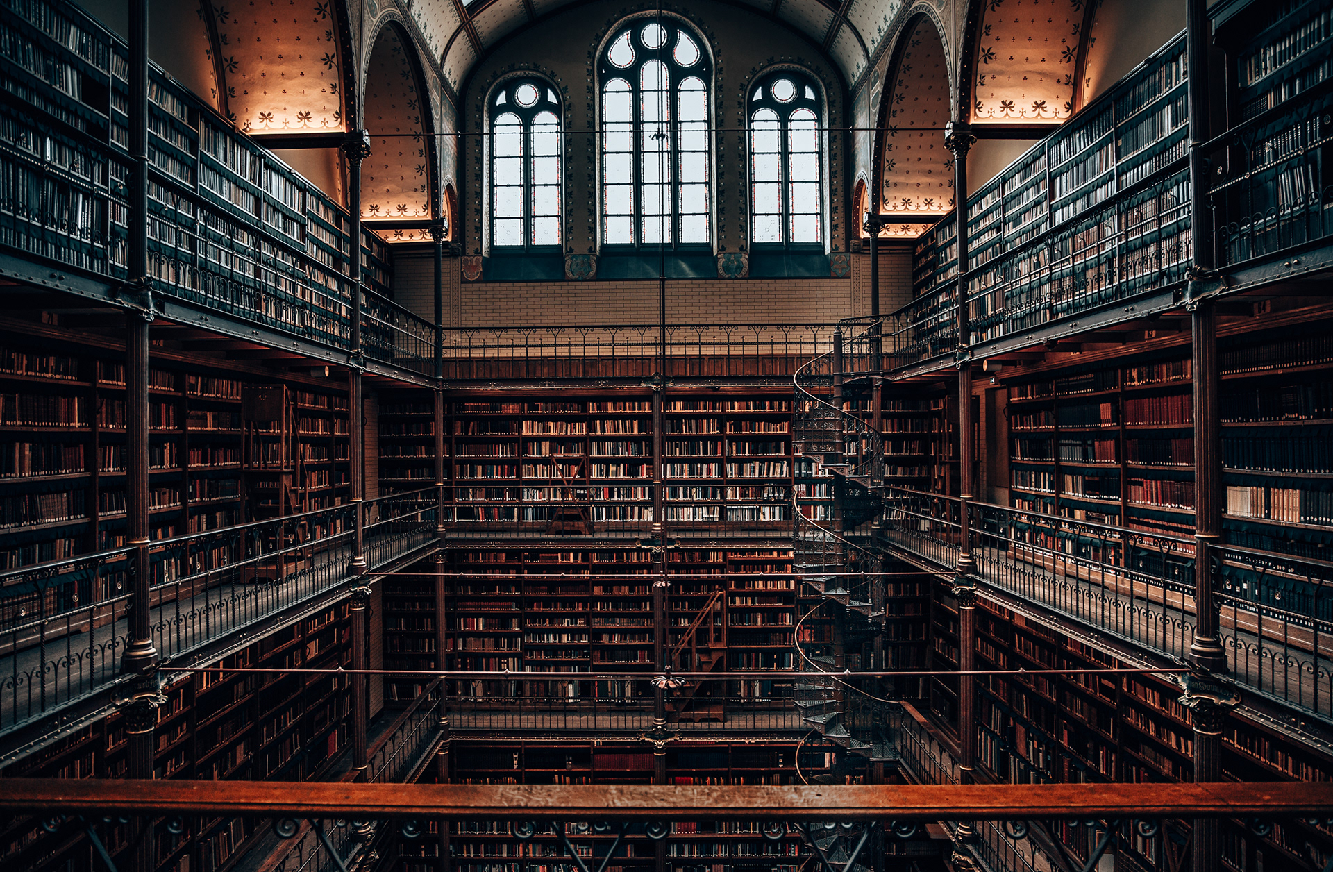 F1626 - Library at Rijksmuseum Amsterdam