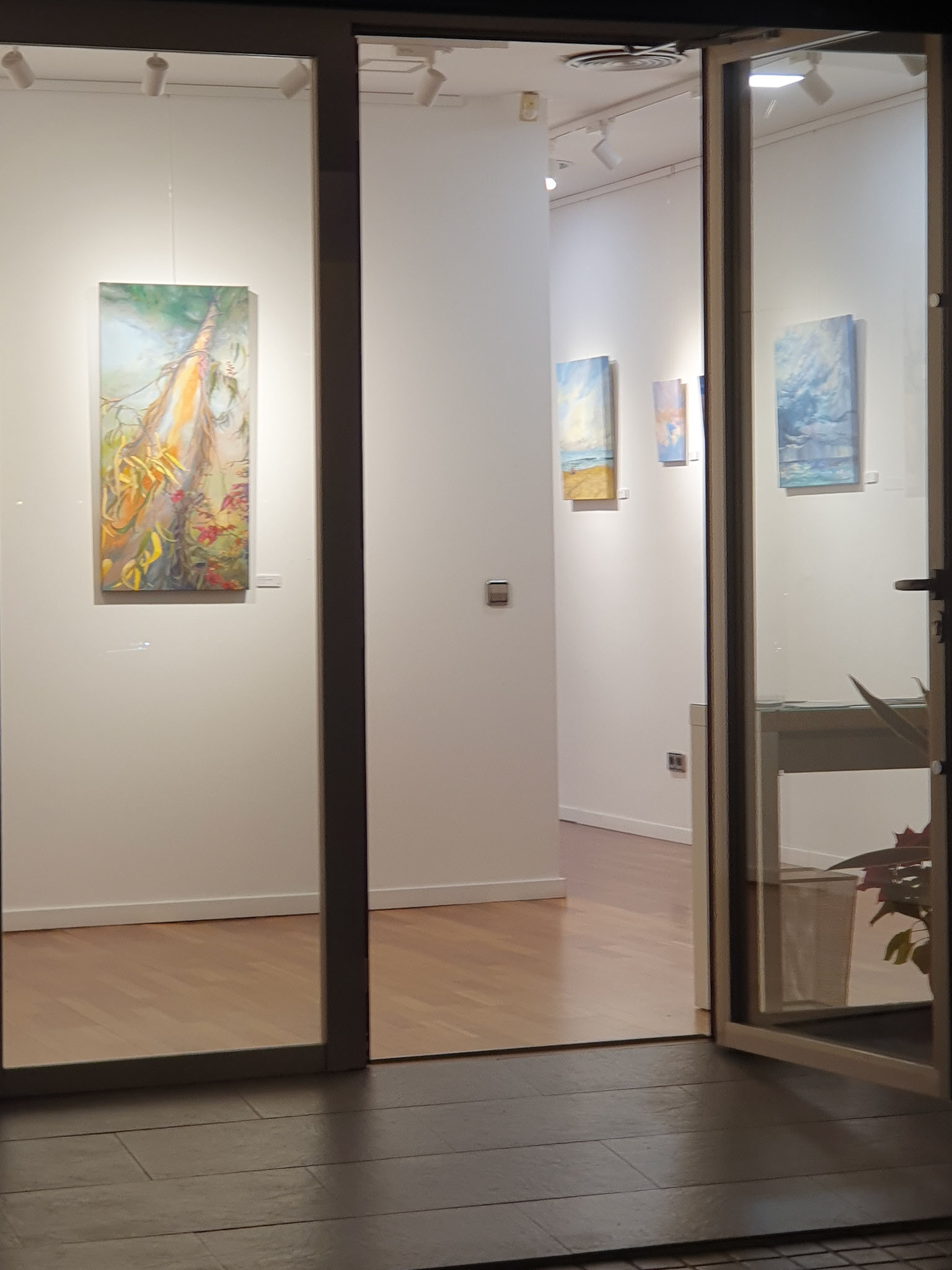 Impression of the exhibition "En Cambio"