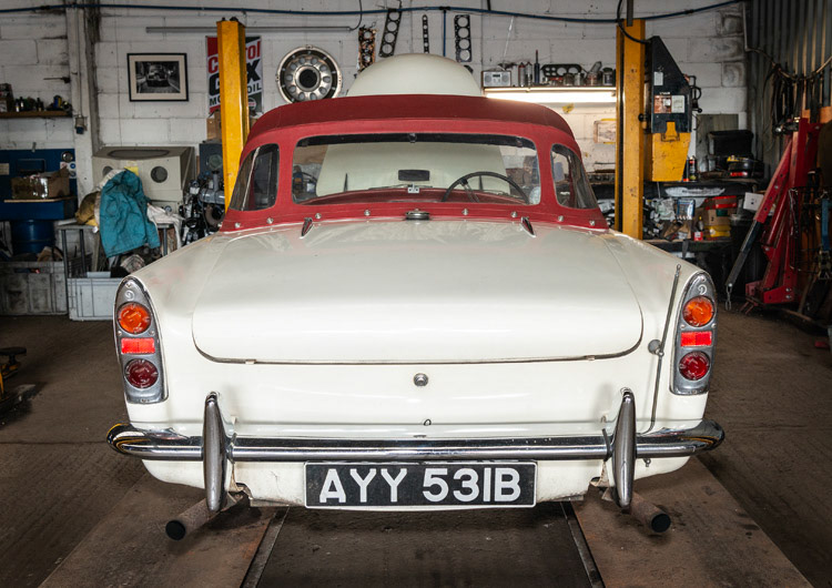 Daimler 250