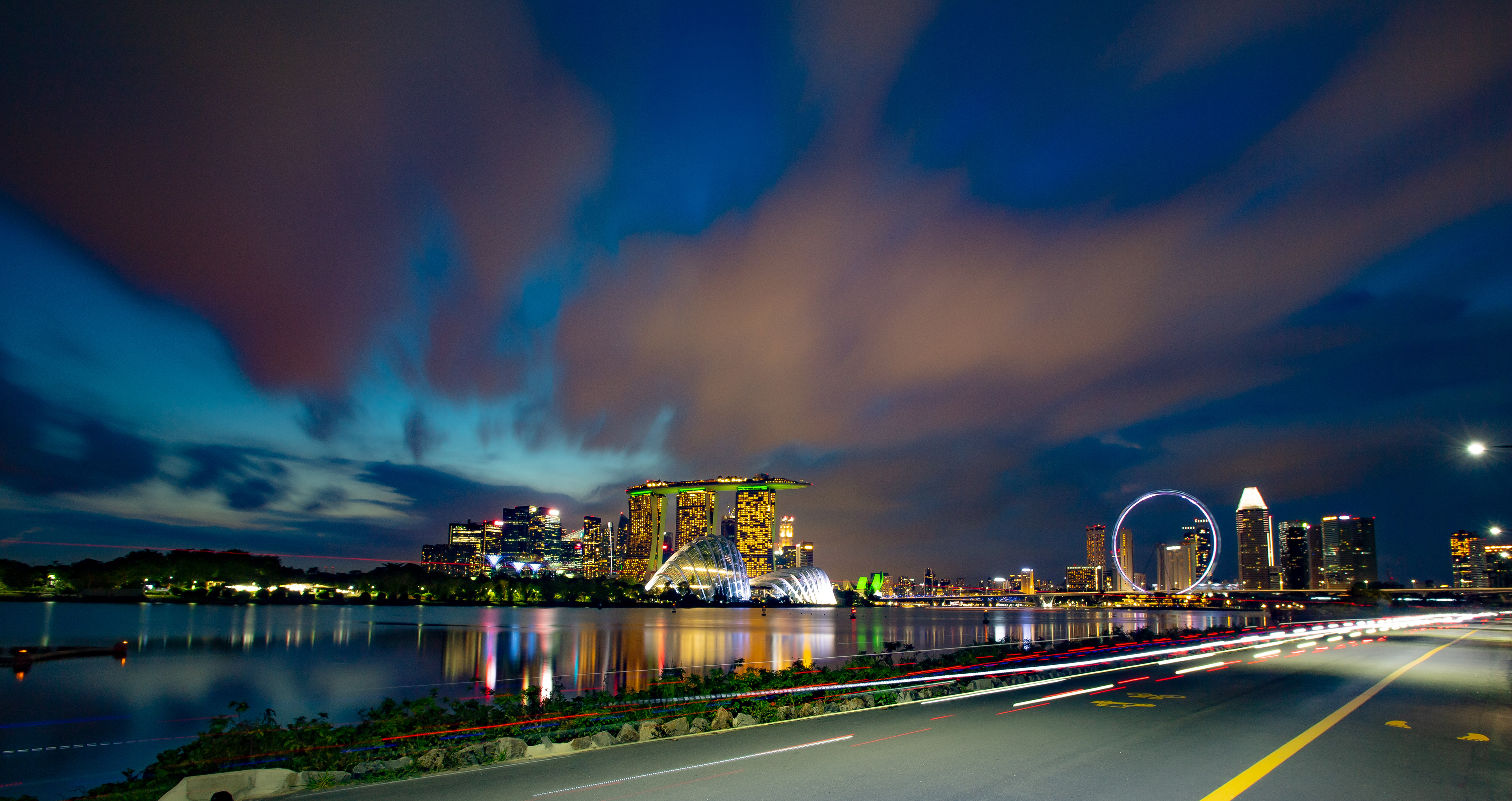 If the world moves fast , move faster to catch the next train @MBS singapore 