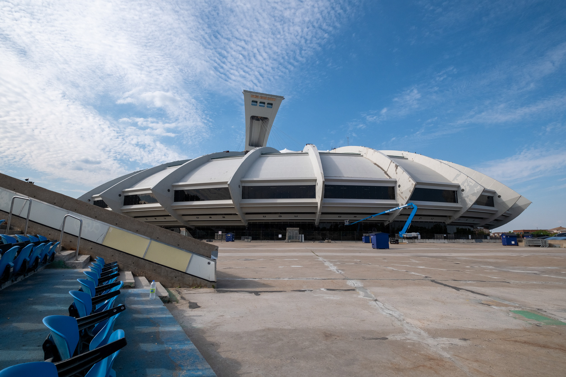 The Montreal Tower - Estadio Olímpico
