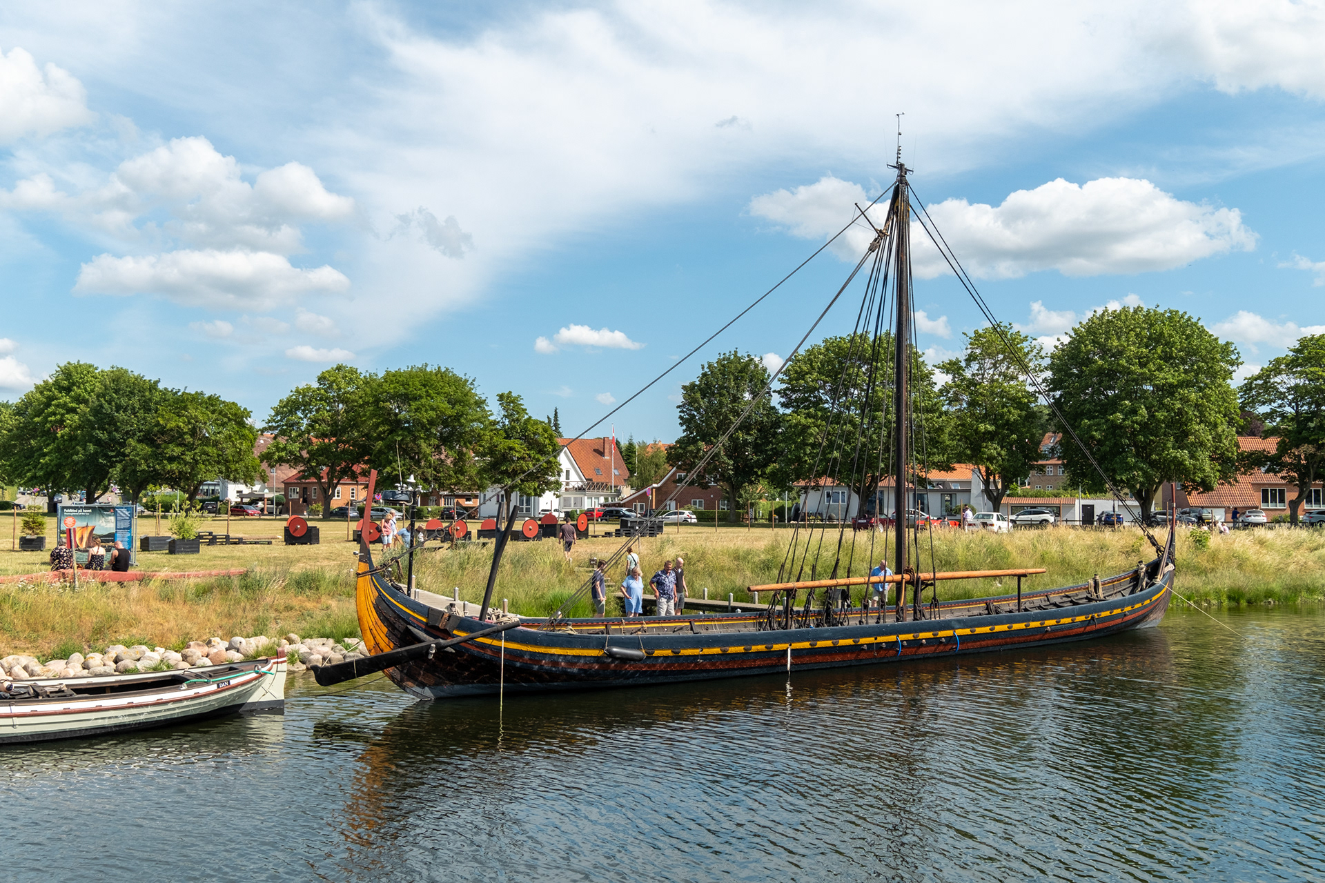 Réplica del Skuldelev 2 (1042) - barco de guerra vikingo.