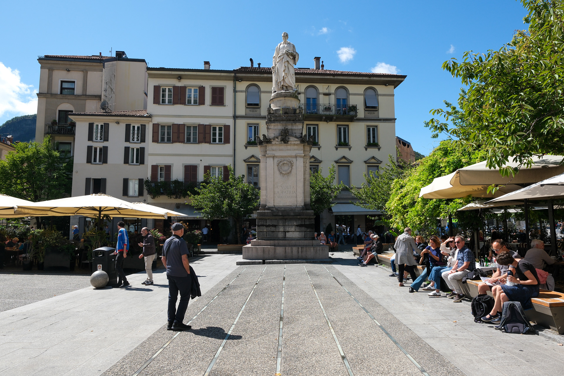 Piazza Alessandro Volta