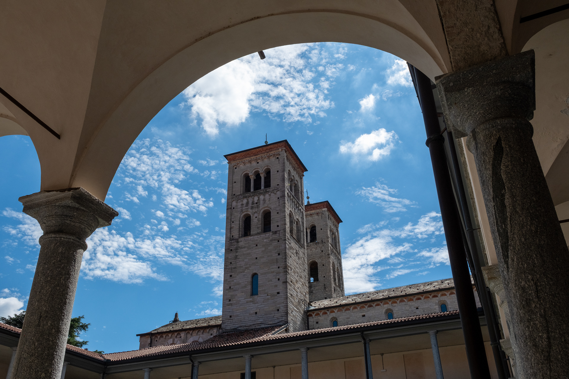 Basilica di Sant'Abbondio