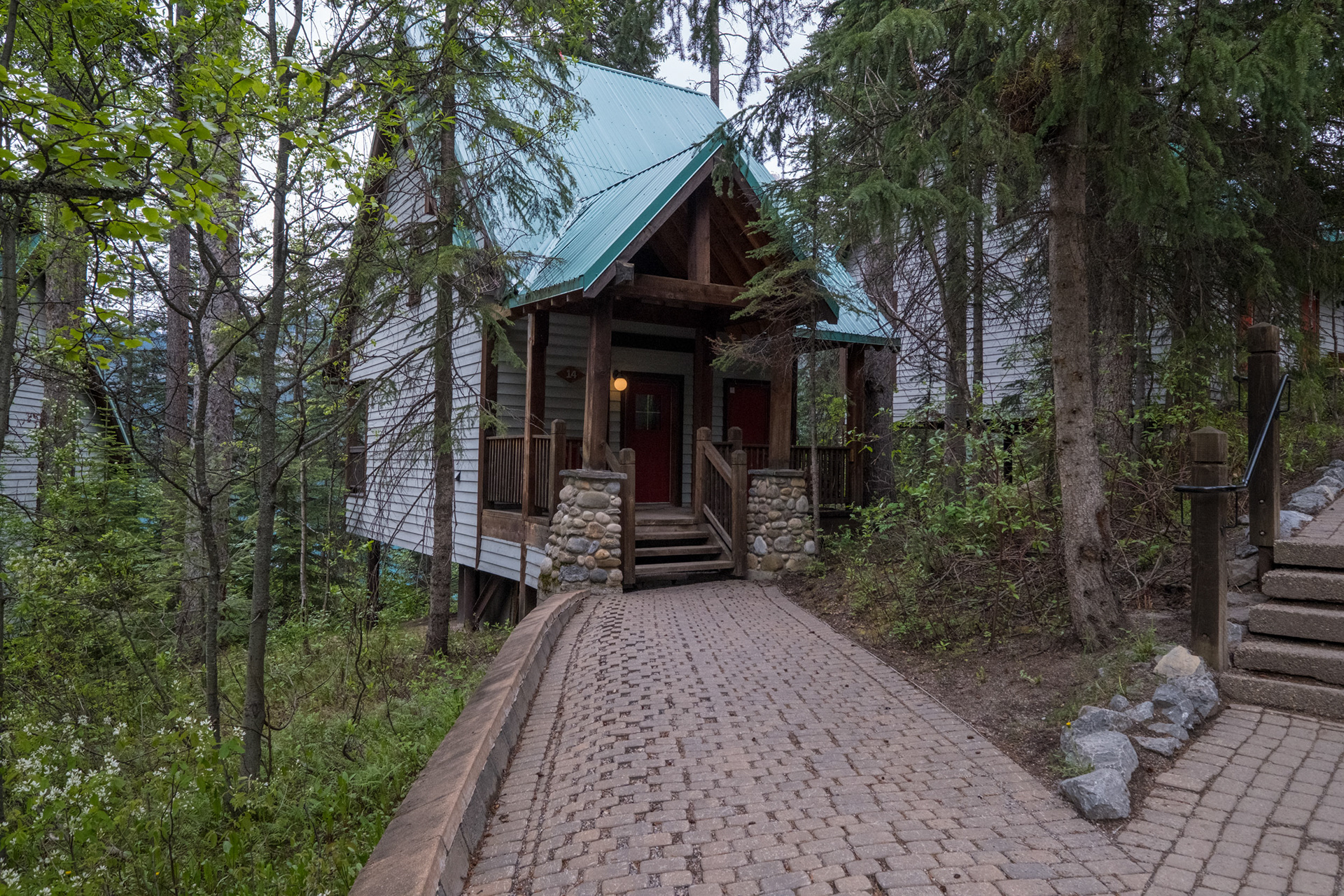Lago Emerald - Lodge