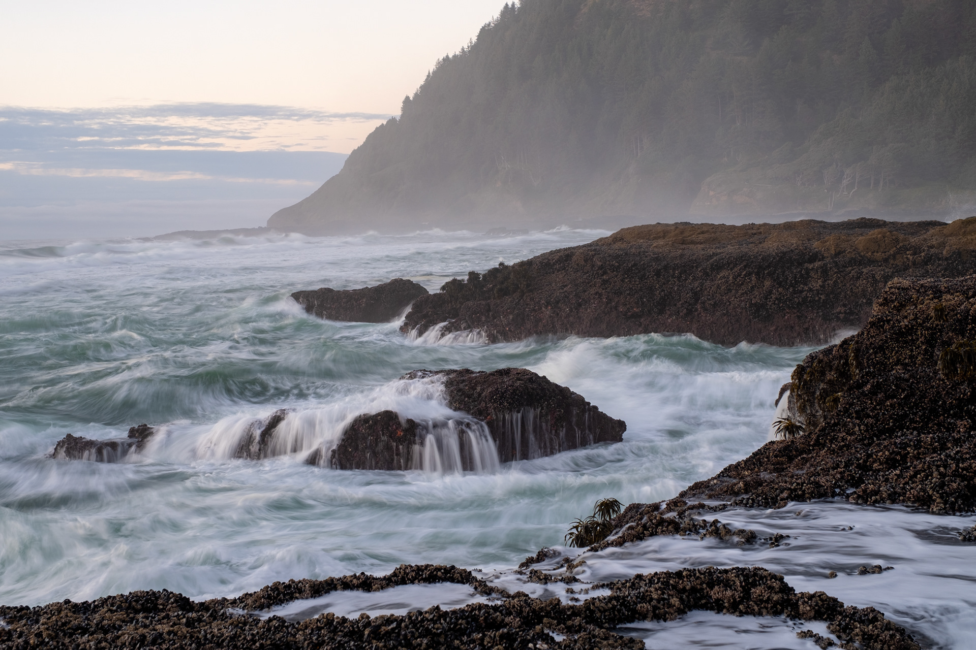 Thor's Well (pozo de Thor), cerca de Yachats, OR