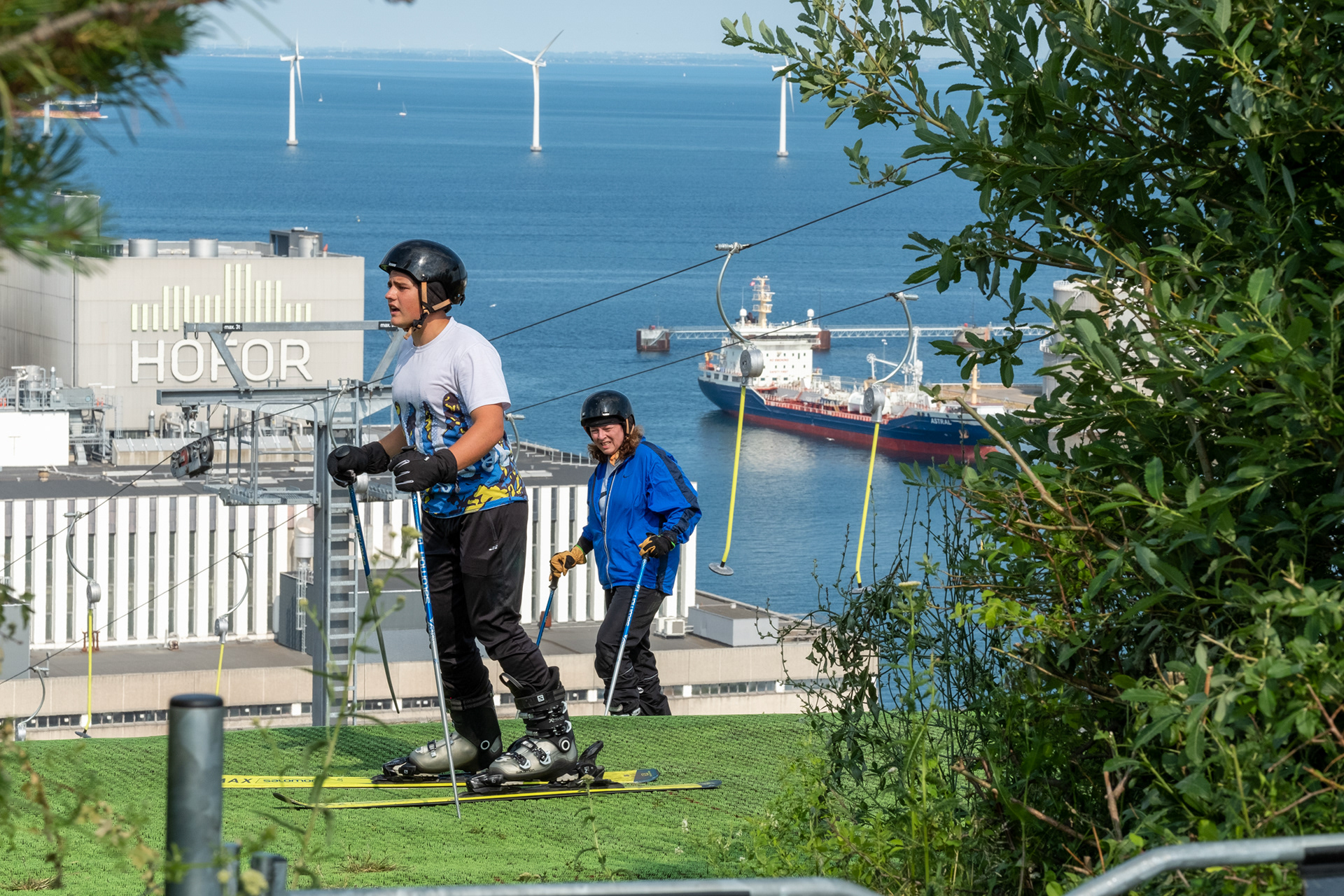 Copenhill - pista de ski sobre planta de procesamiento de basura