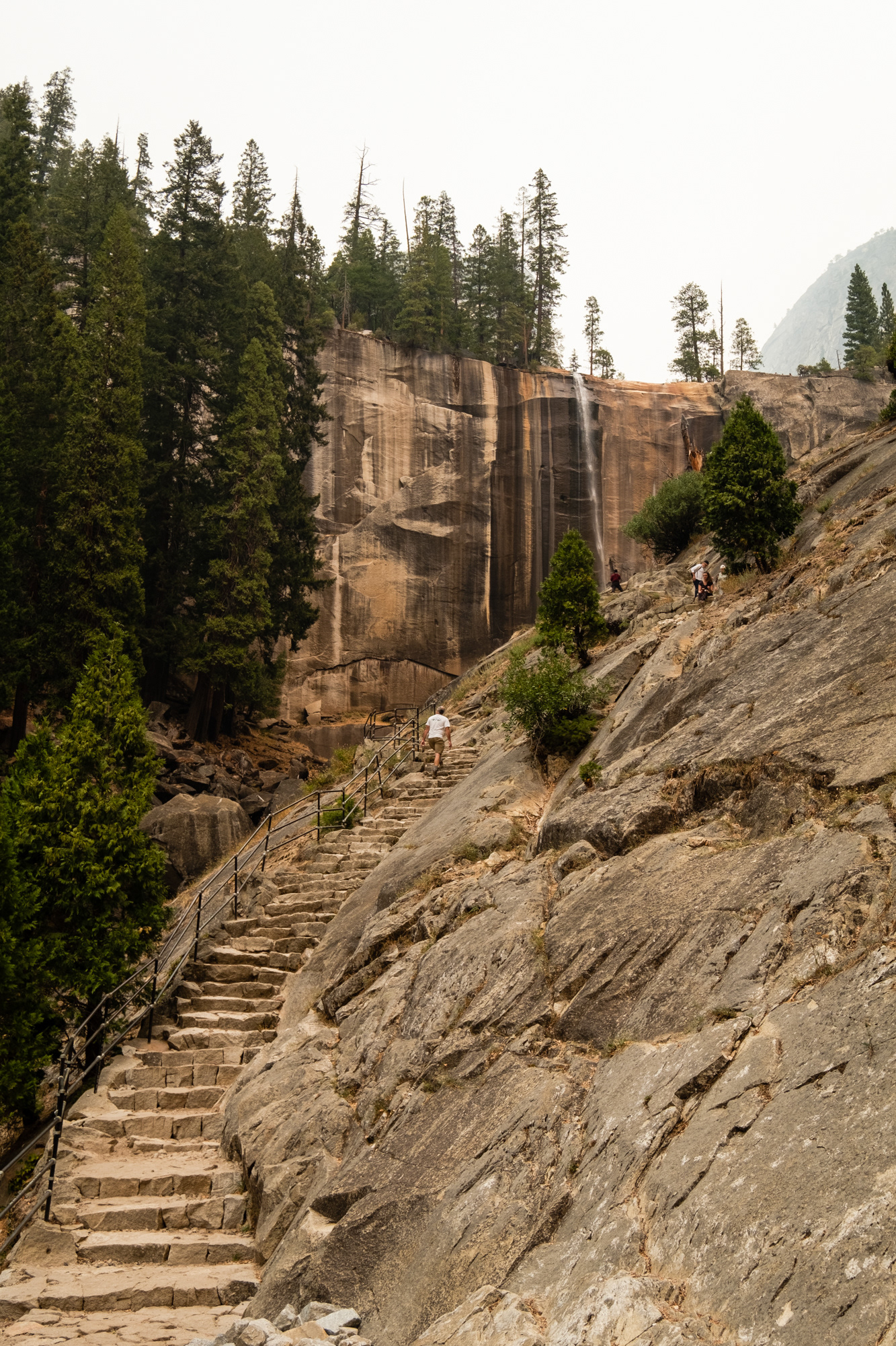 Yosemite - trillo a la cascada Vernal