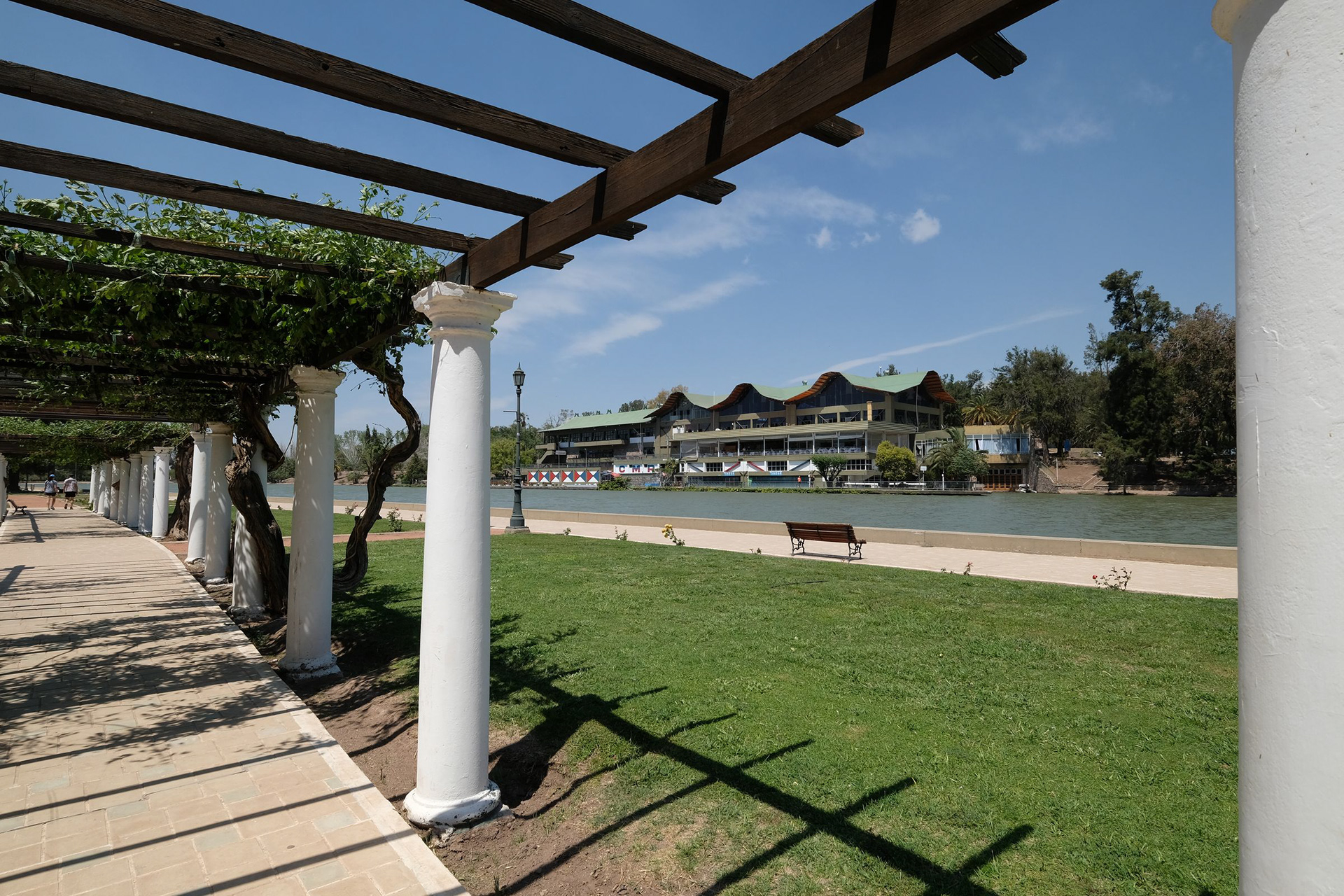 Rosedal del Parque General San Martin