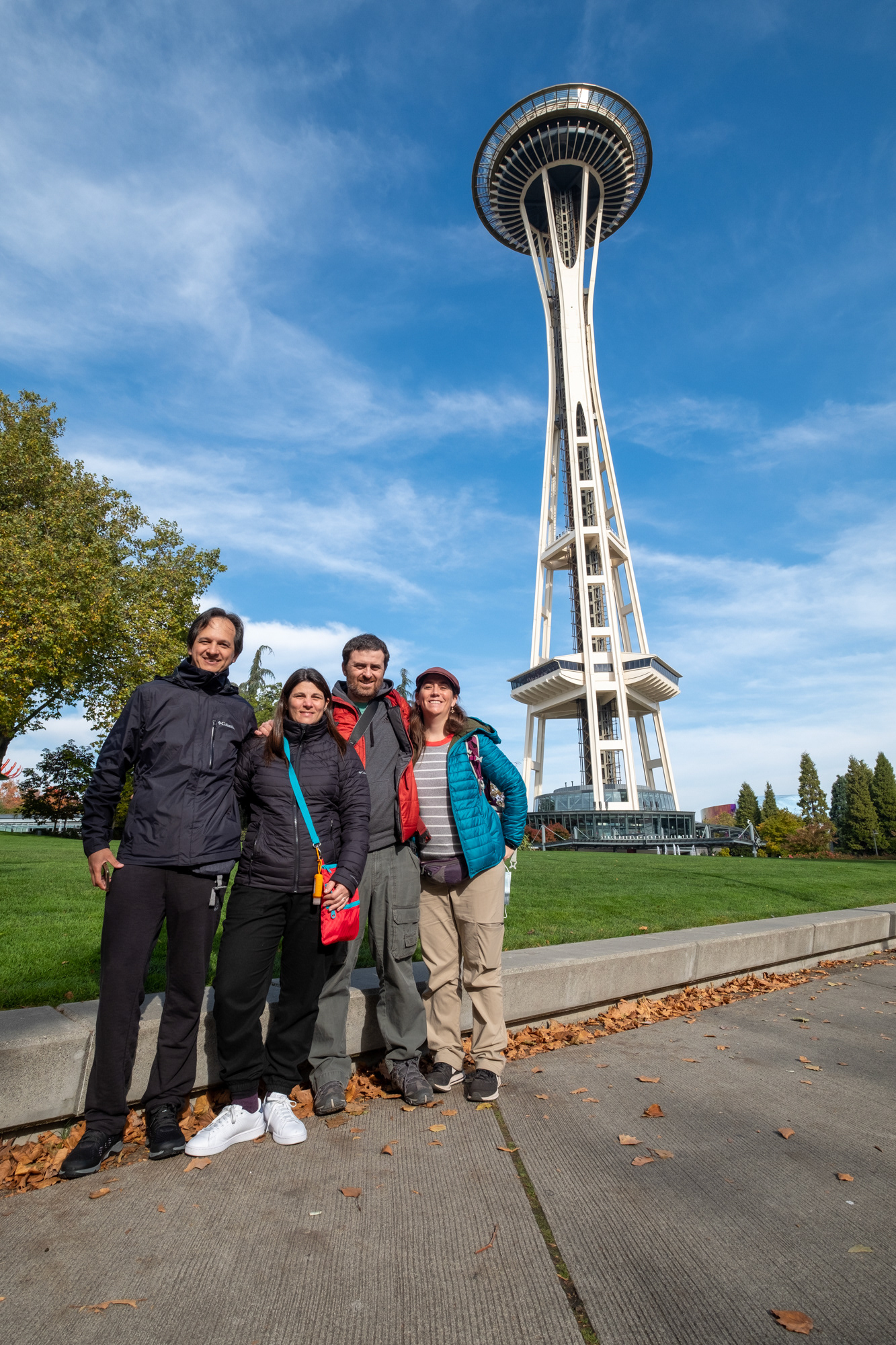 Space Needle, y toda la troupe