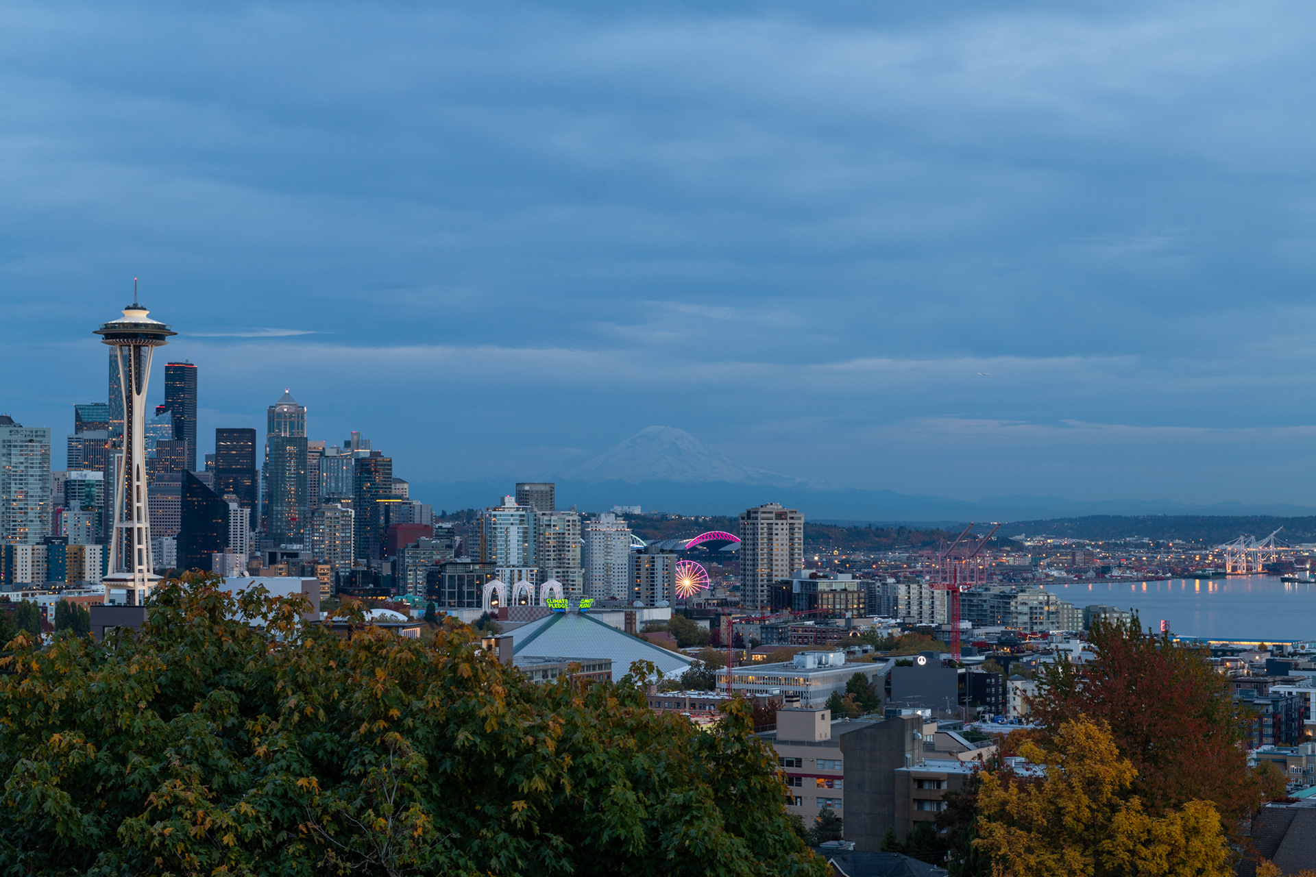 Vista desde el Kerry Park (ven el monte Rainier a lo lejos?), Seattle