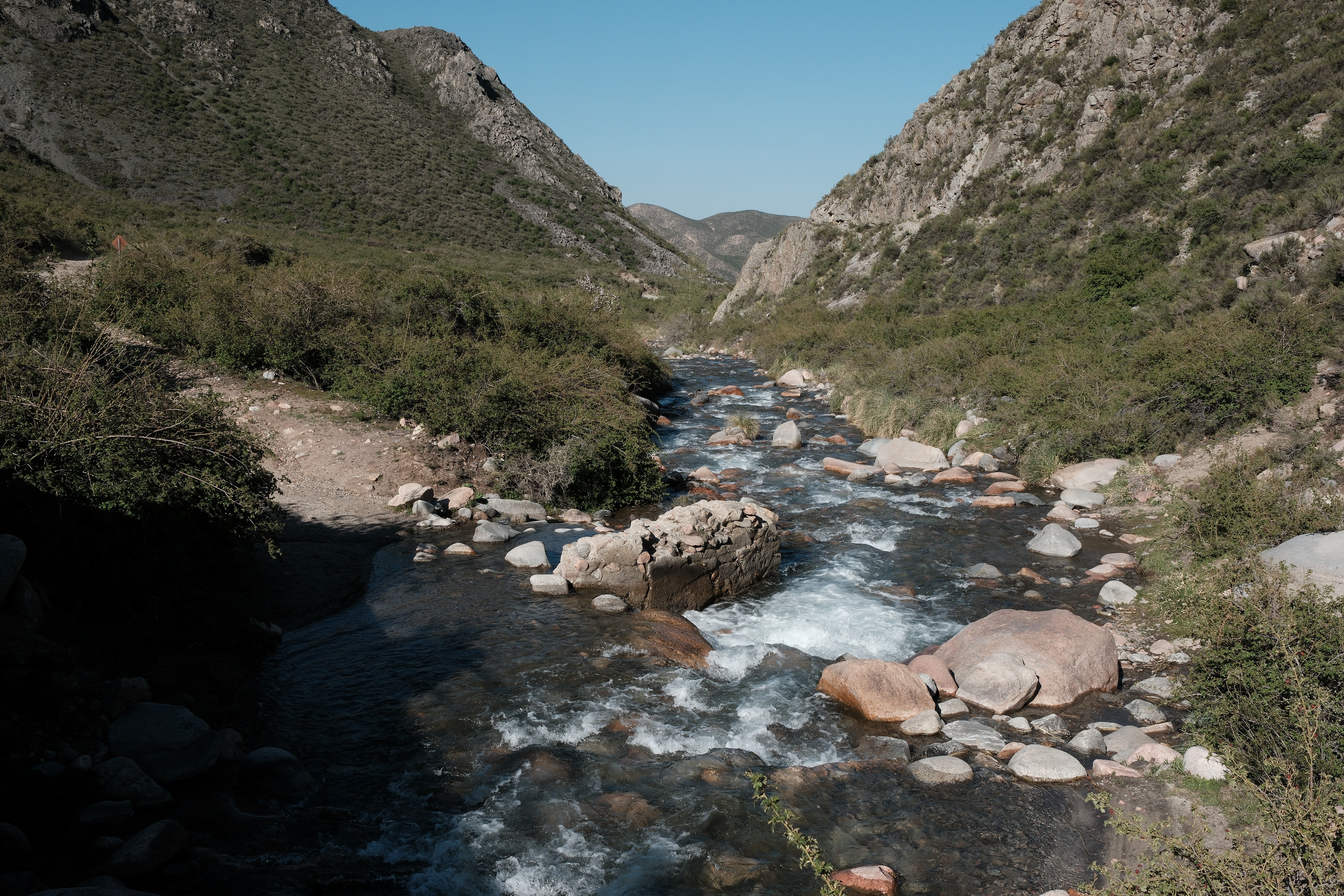 Camino a  el Cajón de Arenales
