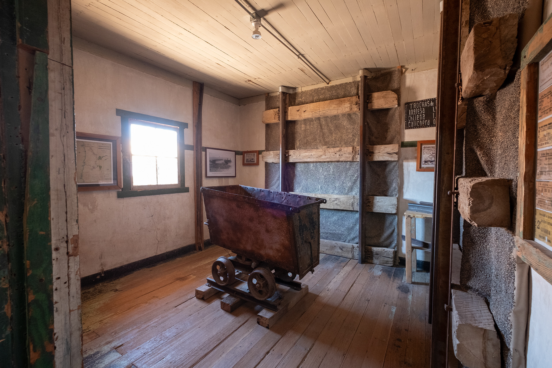  Oficinas salitreras de Humberstone y Santa Laura
