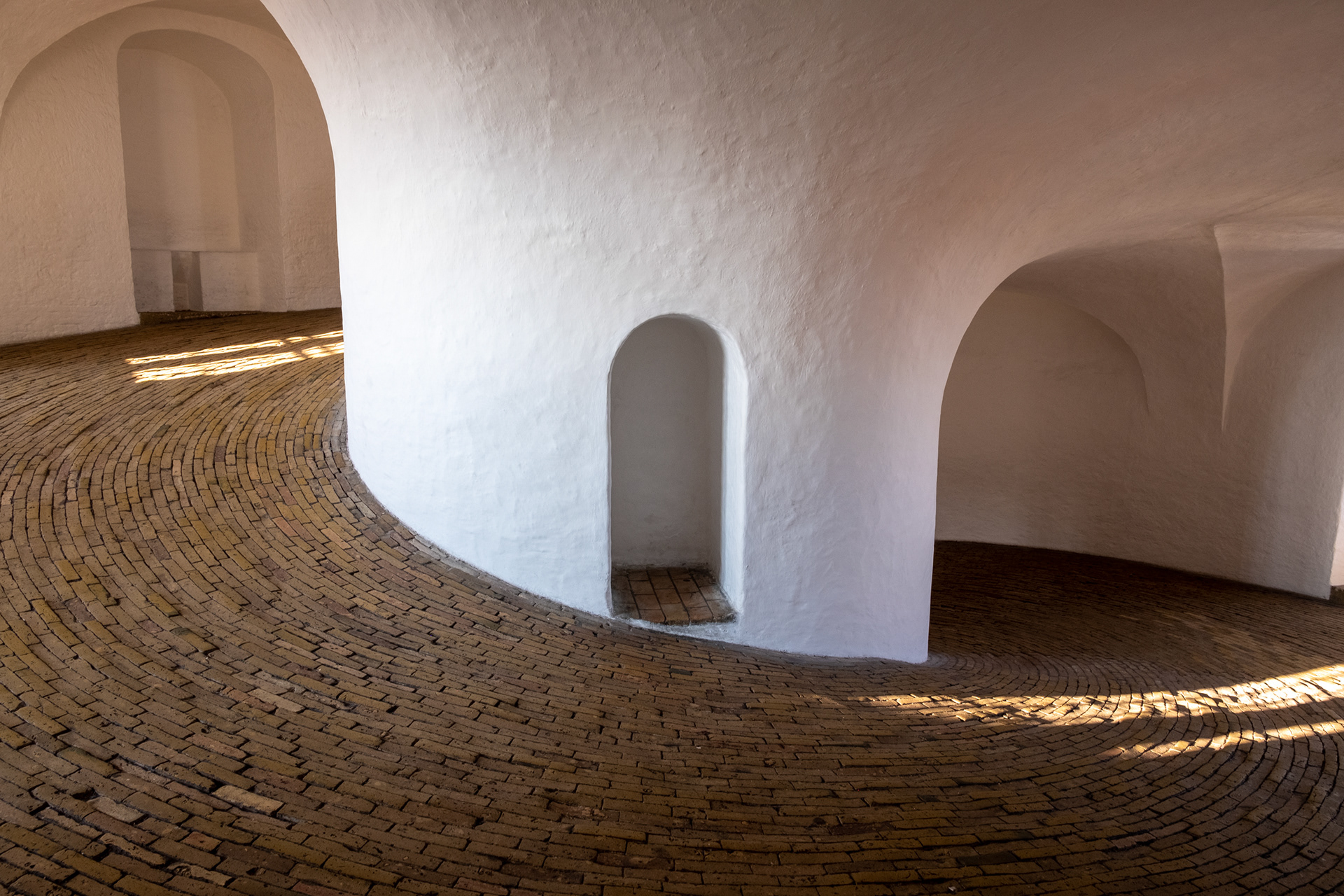 Torre redonda, rampa en espiral