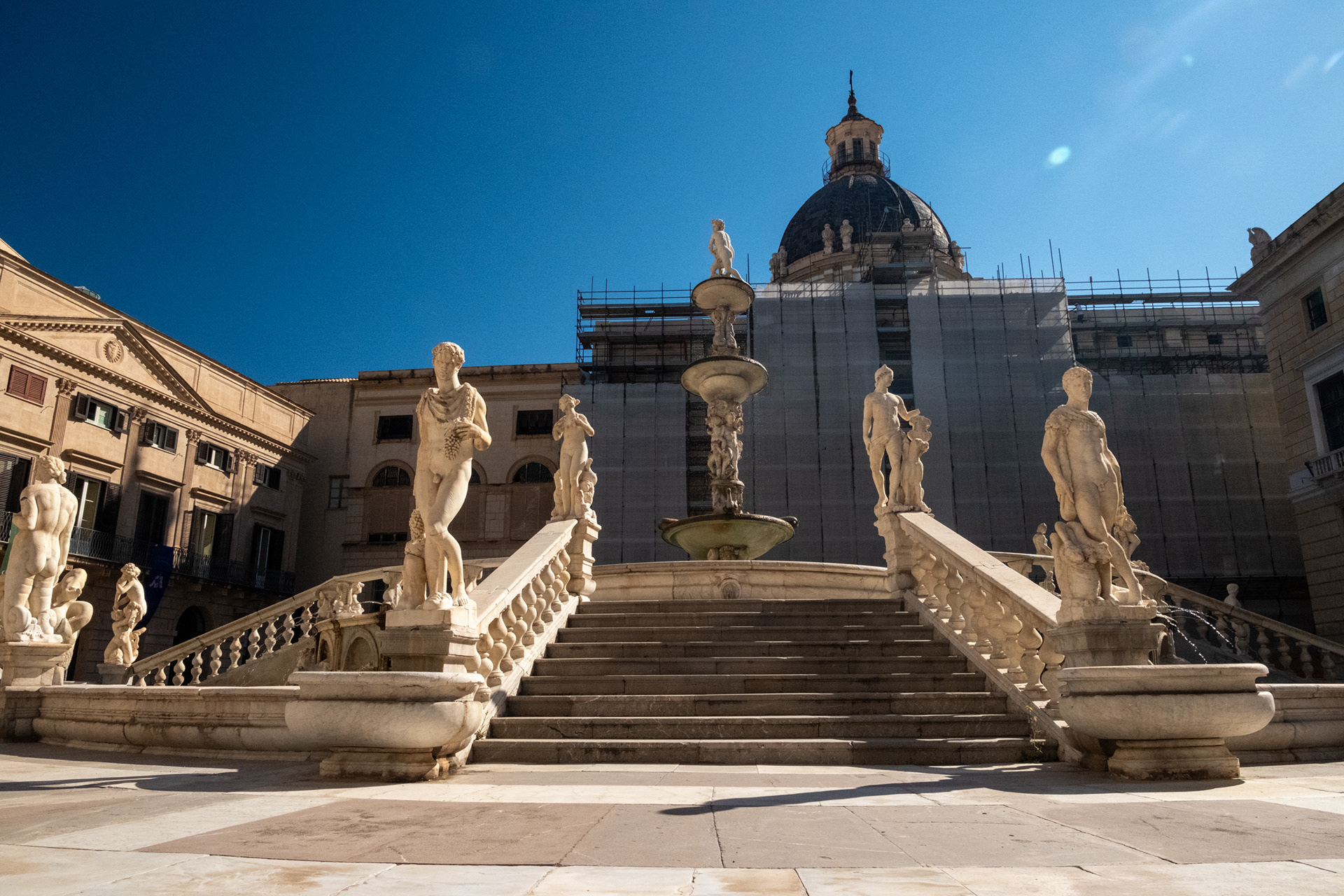  Piazza Pretoria - Fontana Pretoria