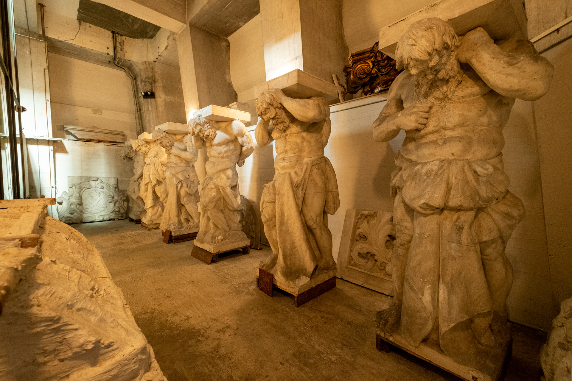 Moldes de yeso de los gigantes