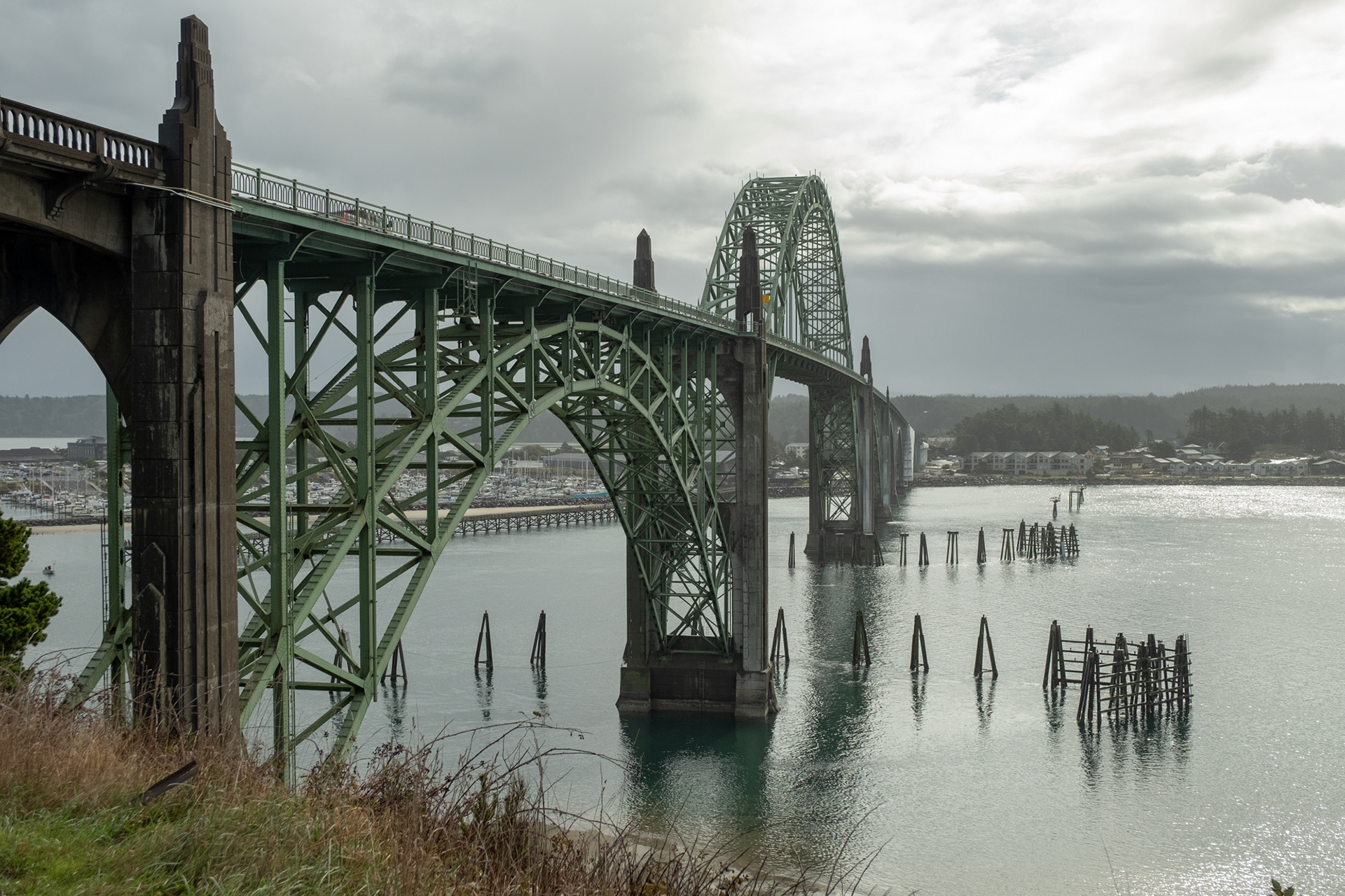 Puente de la Bahía de Yaquina, Newport, OR