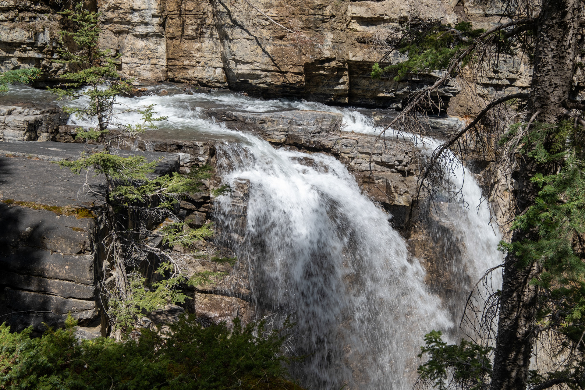 Johnston Canyon - Upper Falls