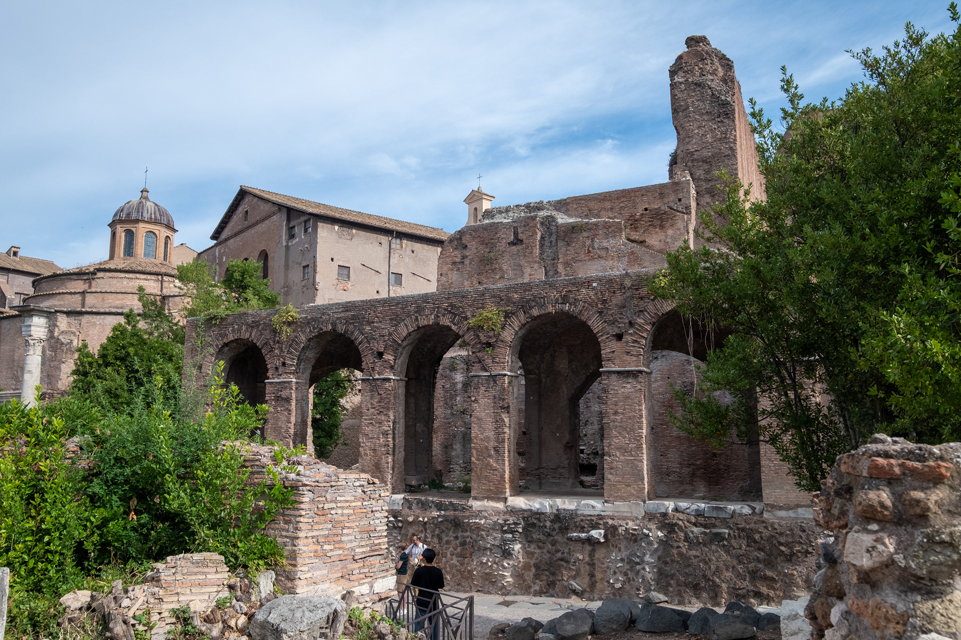 Foro Romano - Portico Medievale