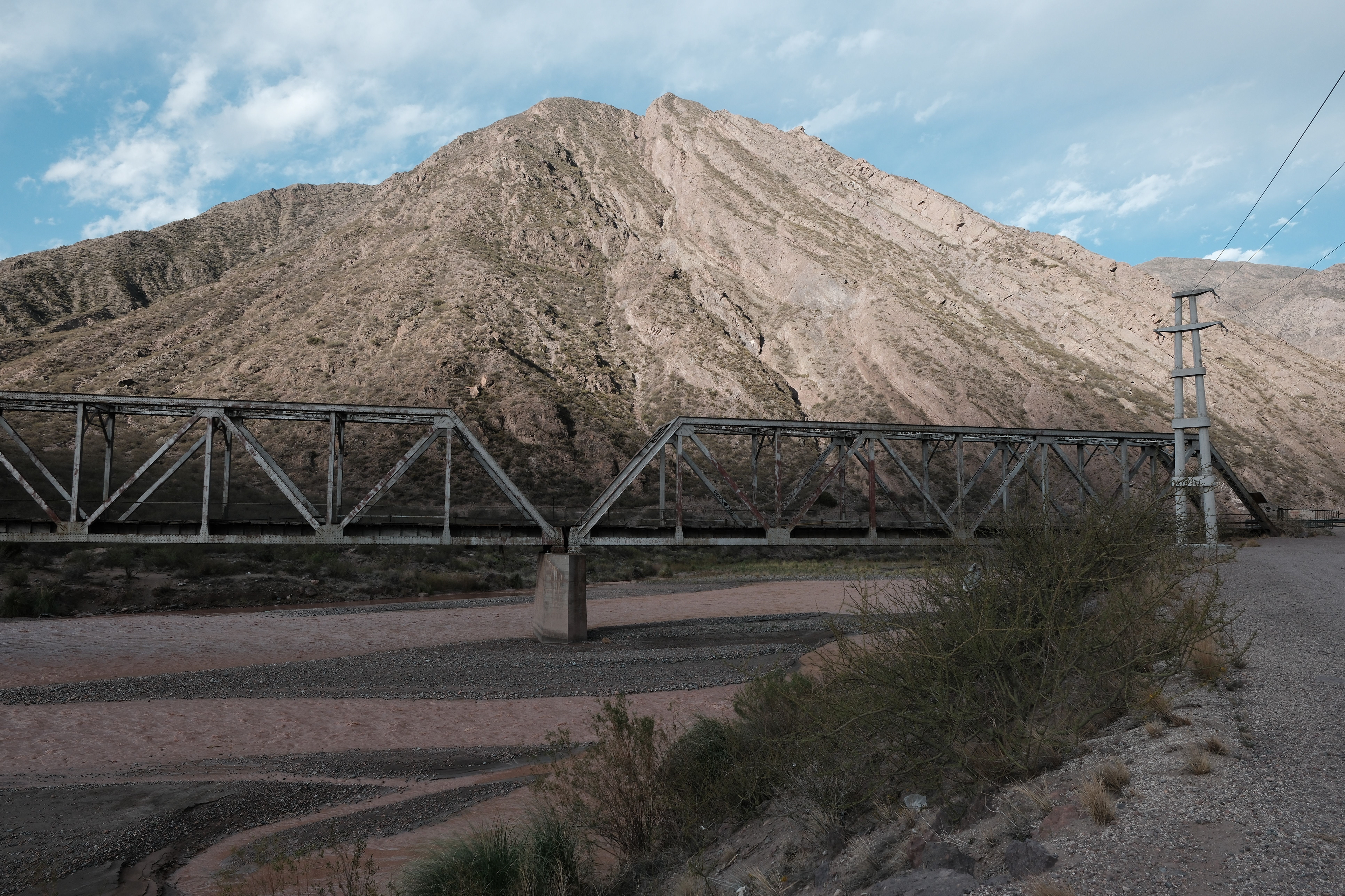 Puente ferroviario (luego de Potrerillos)