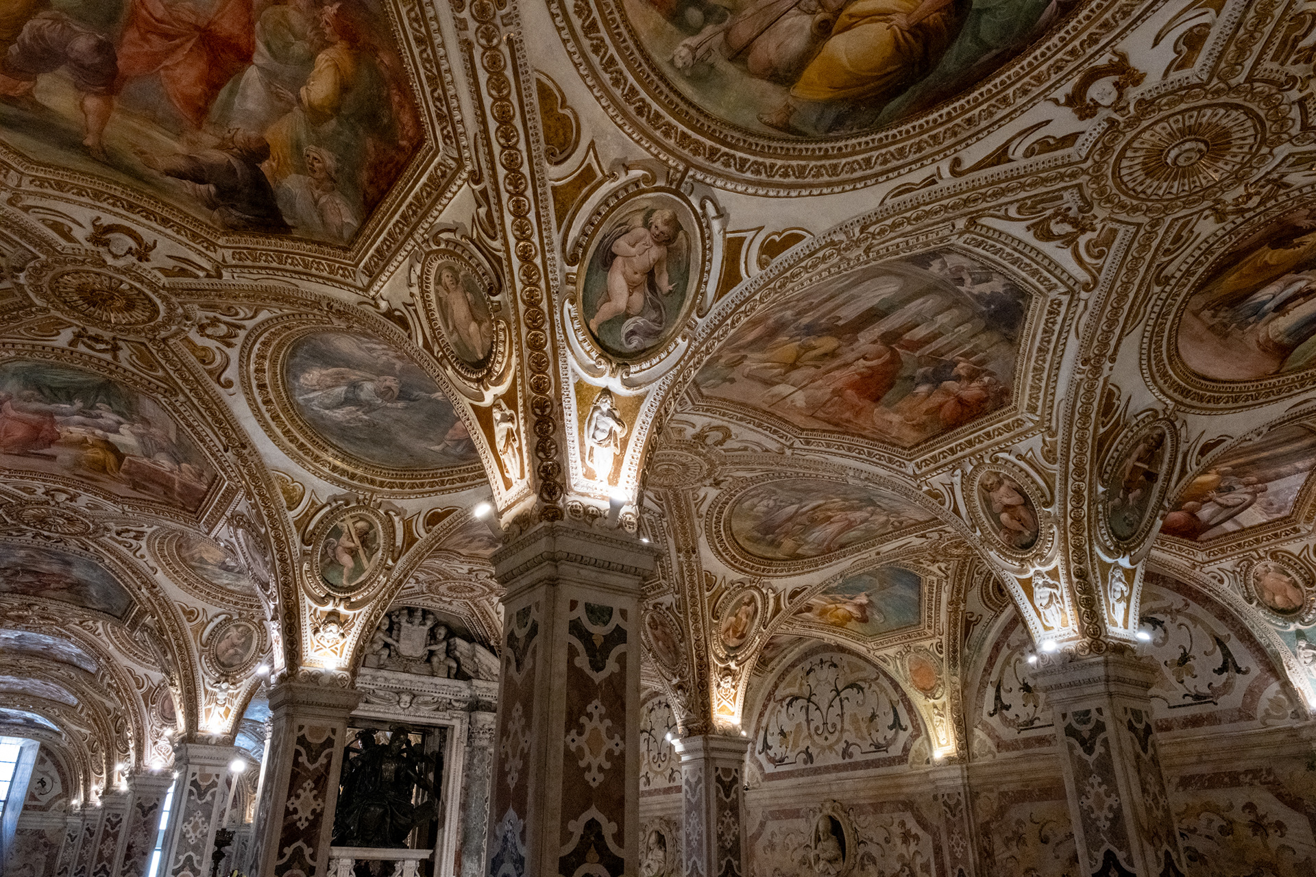 Duomo di Salerno - Cripta de San Matteo