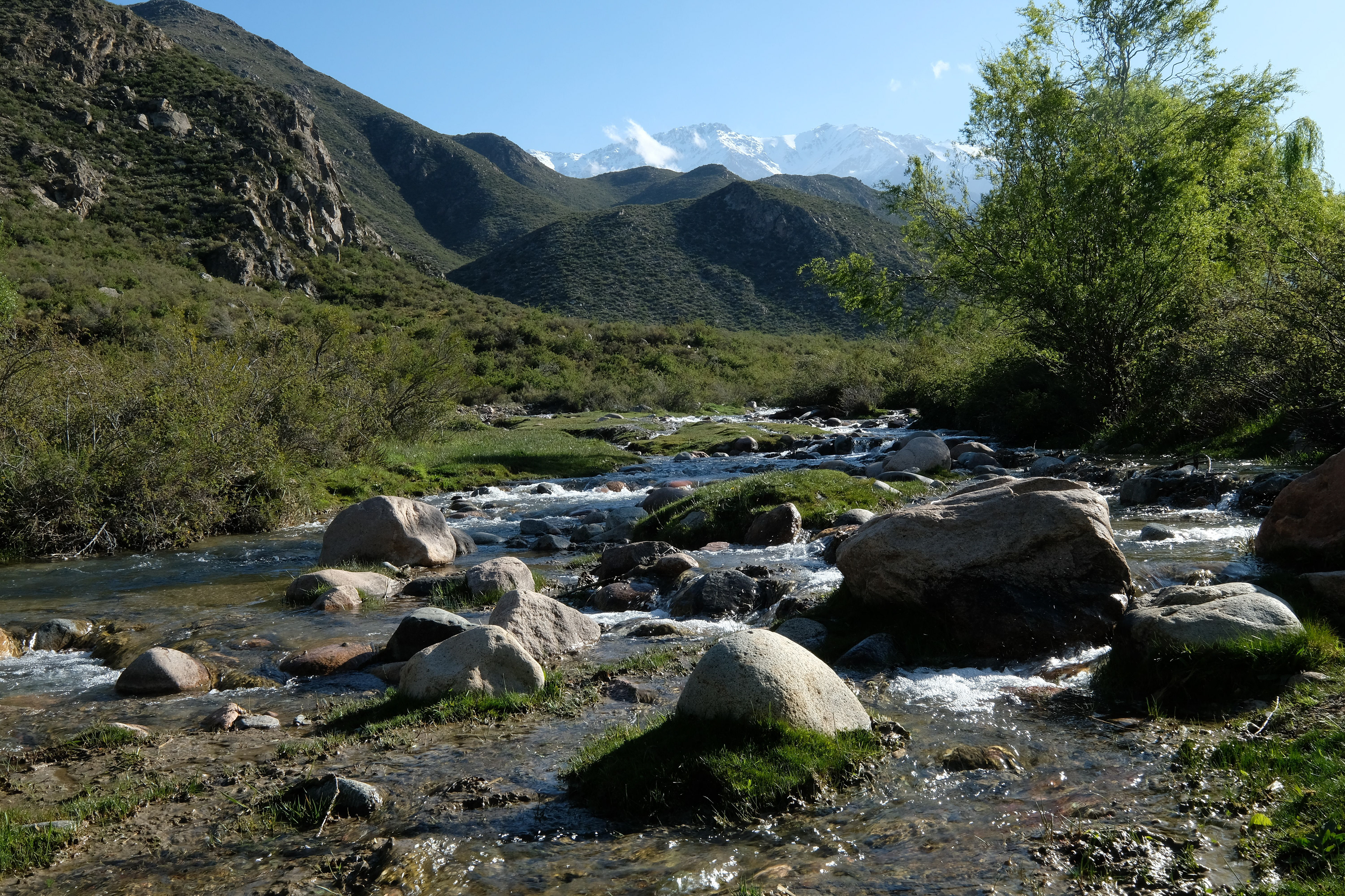 Camino a  el Cajón de Arenales