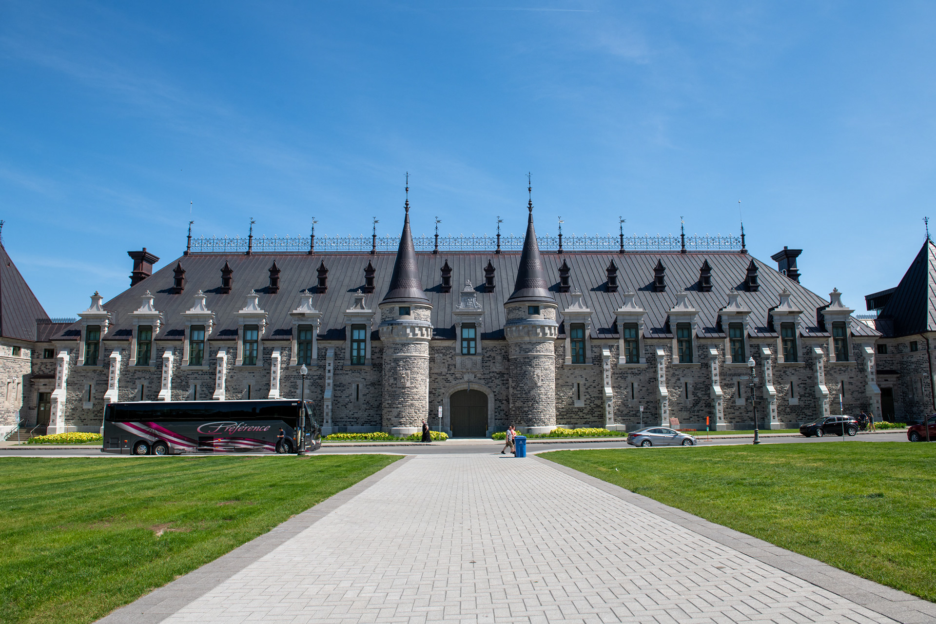 Voltigueurs de Québec Armoury - Quebec