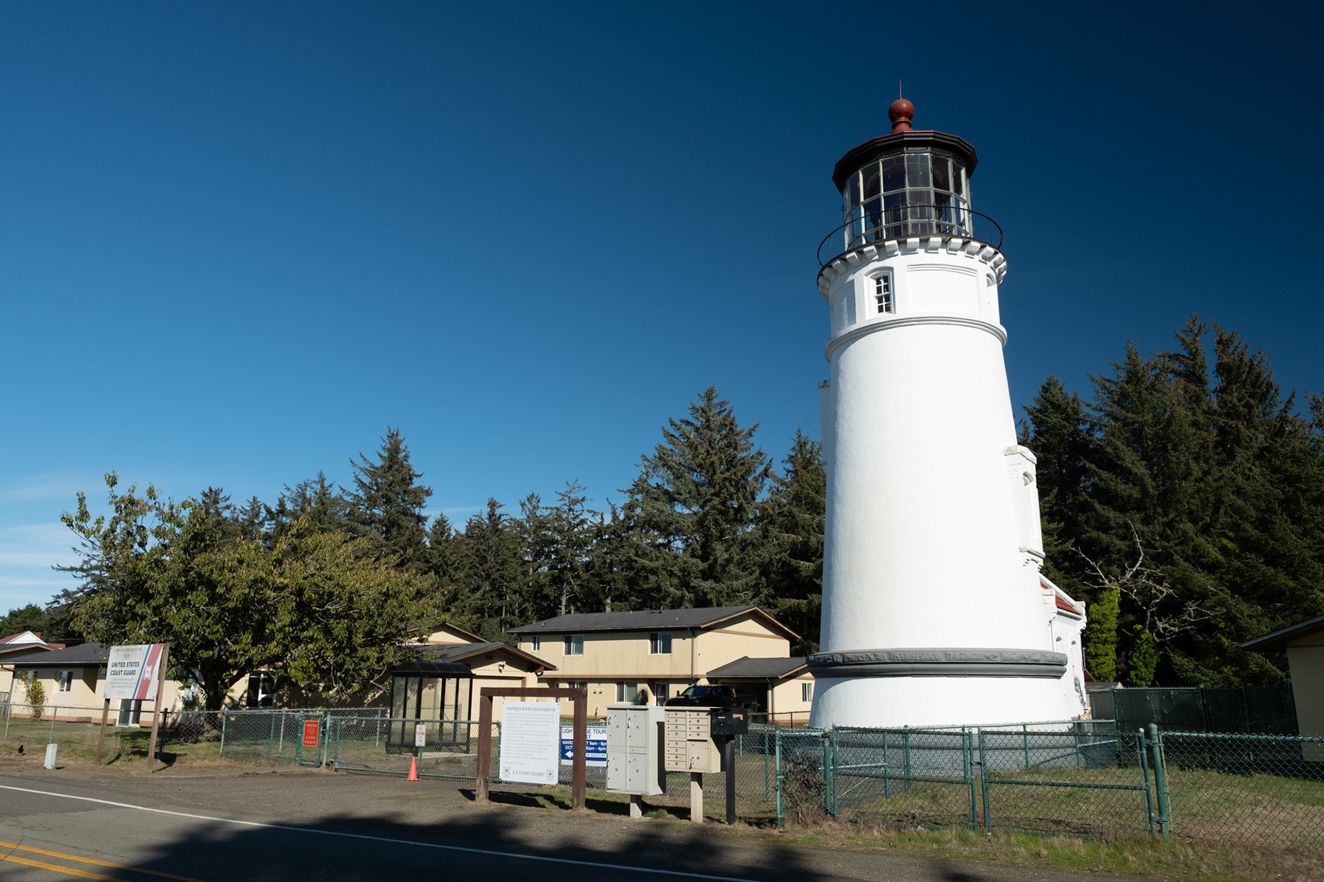 Faro del río Umpqua