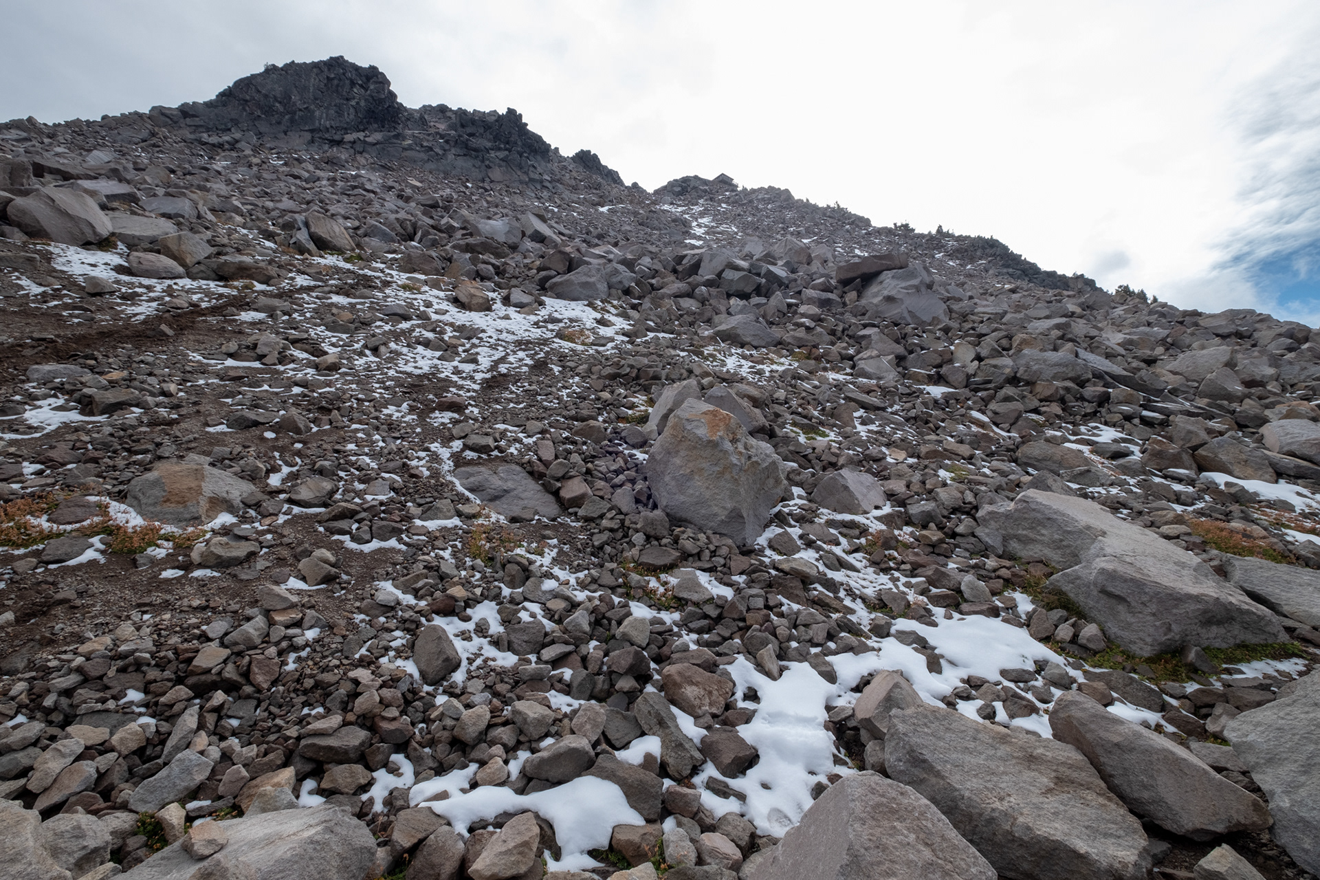 Crater Lake N.P. - trillo a The Watchman (el vigía)