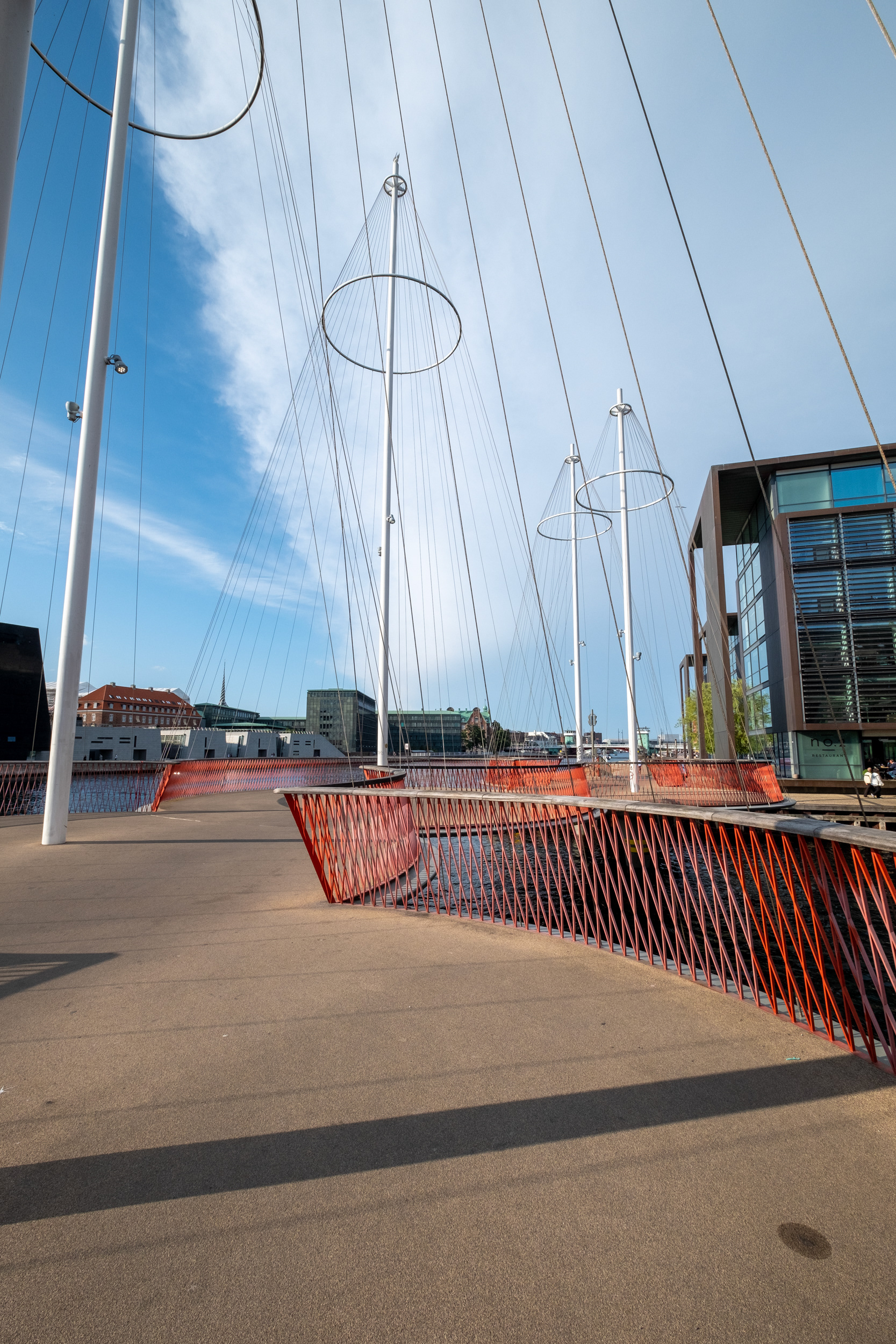 Cirkelbroen (puente de círculos)